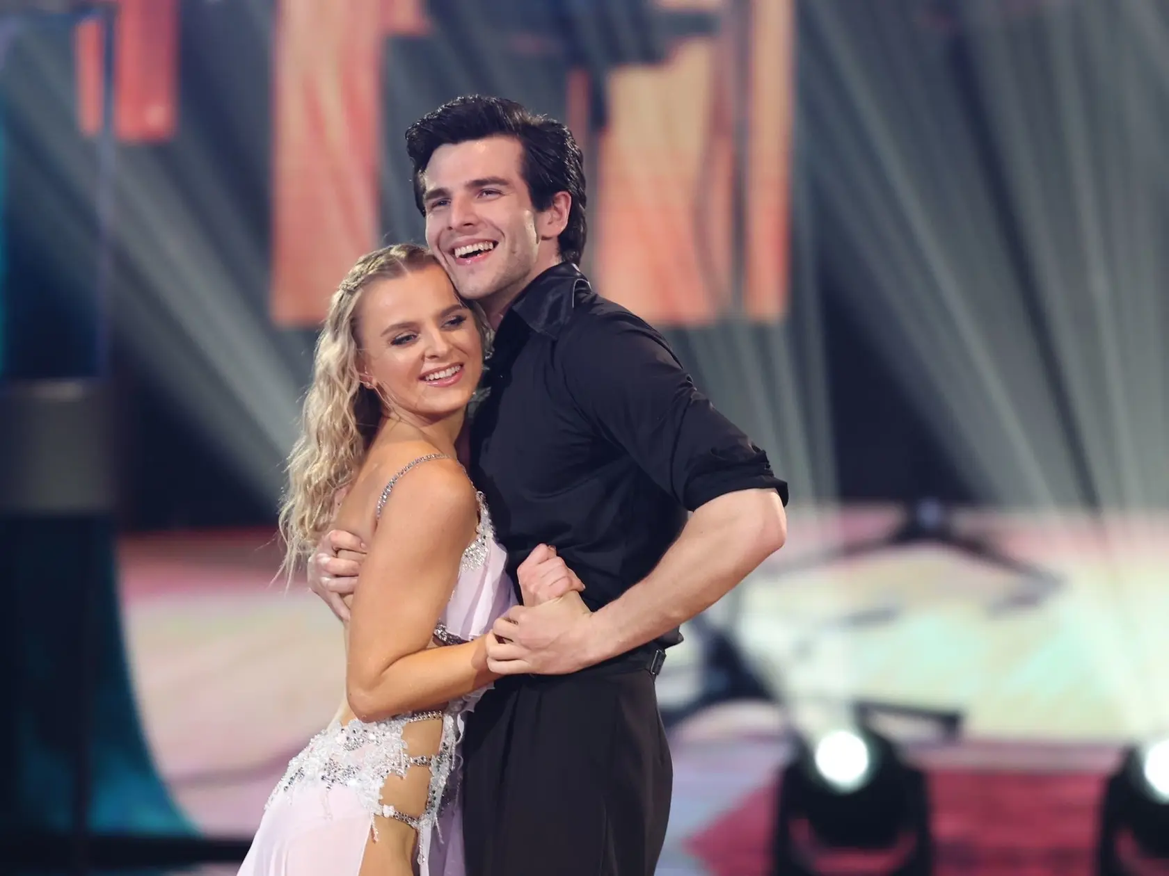 Siedme kolo Let's Dance. Na snímke Kristián Baran a Natália Horváthová.