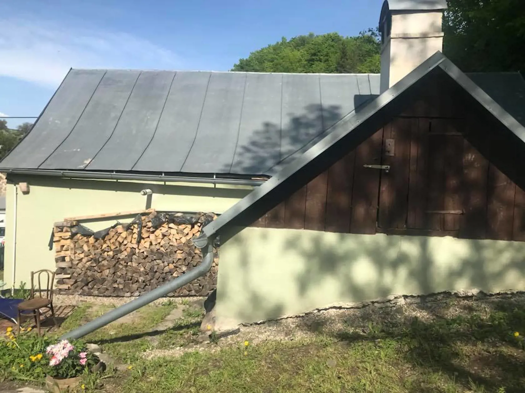 Domček v Banskej Štiavnici, ktorý vlastní Lucia Ď. Nicholsonová.