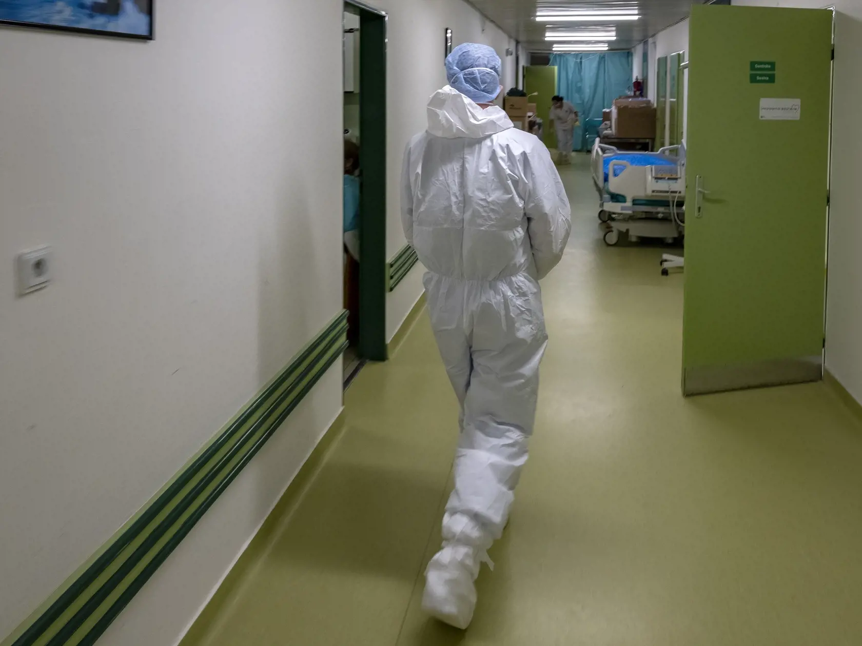 Každodenná realita našich zdravotníkov v nemocniciach je pomáhať pacientom.