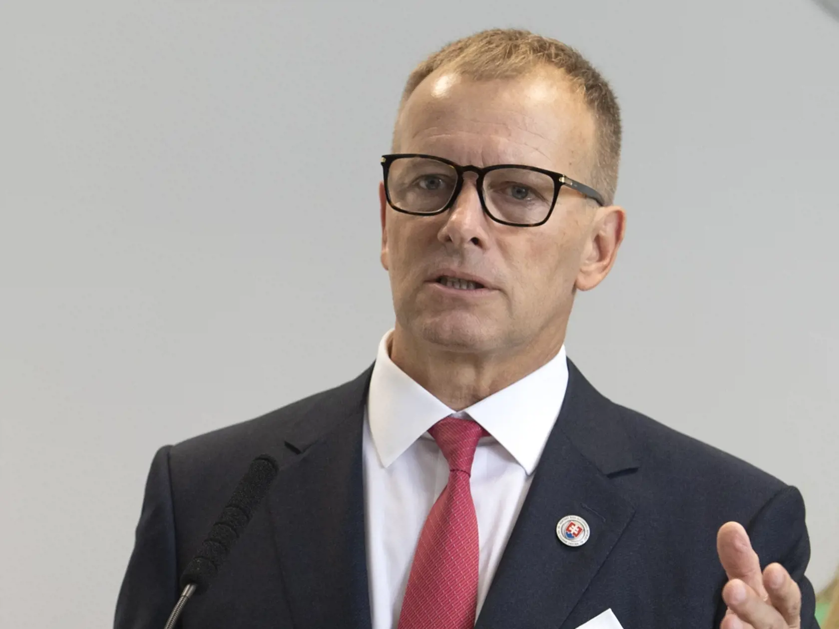 Na snímke predseda Národnej rady SR Boris Kollár počas spoločnej tlačovej konferencie k druhému balíku inflačnej finančnej pomoci pre vybrané skupiny obyvateľov 25. augusta 2022 v Bratislave. FOTO TASR - Pavel Neubauer

