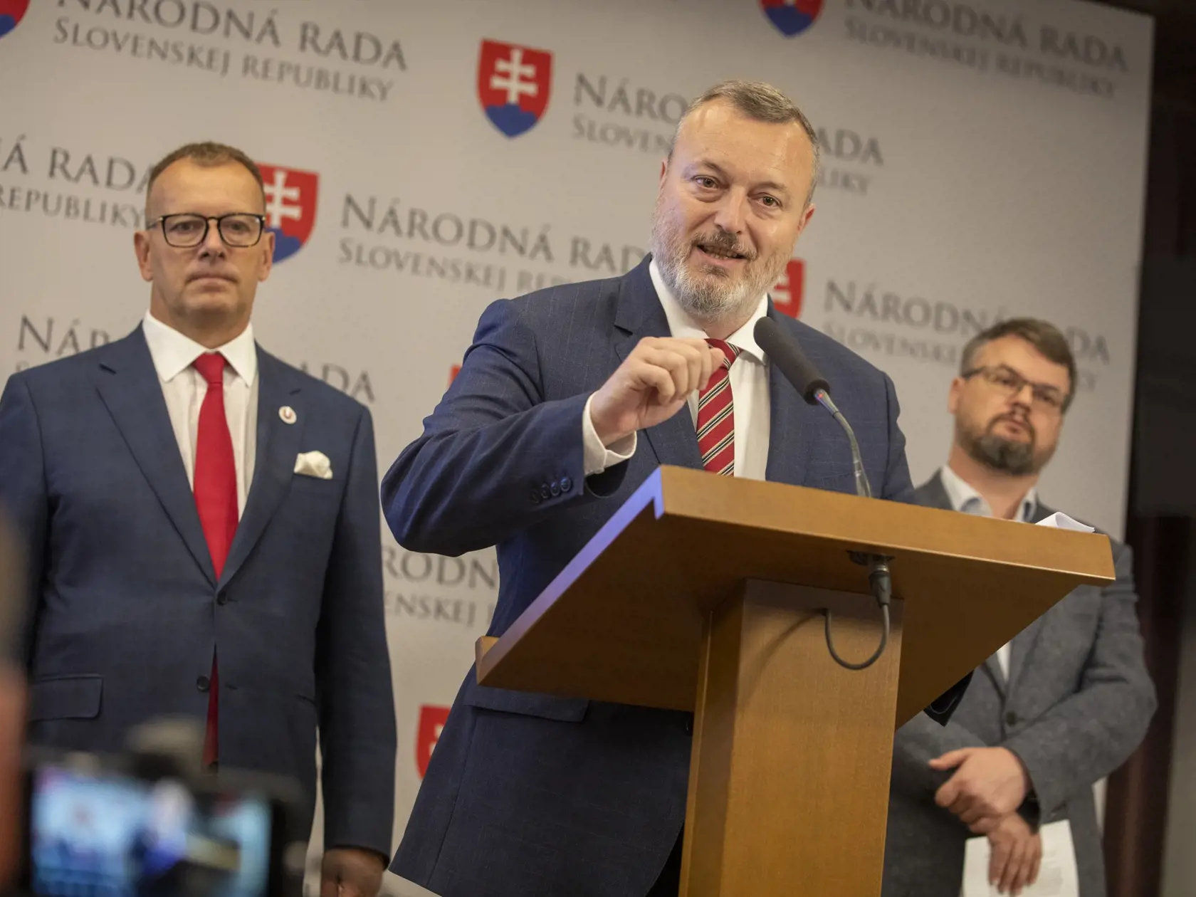 Na snímke je TK SME-RODINA , Boris Kollár, Milan Krajniak k výstavbe nájomných bytov.
