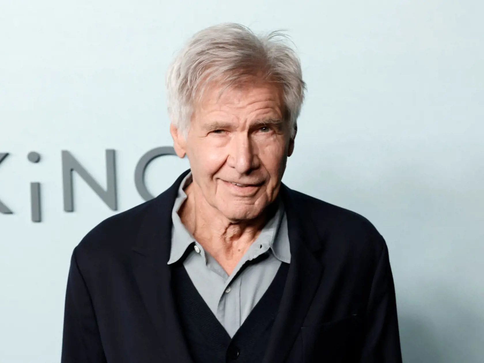 Harrison Ford zostarol.