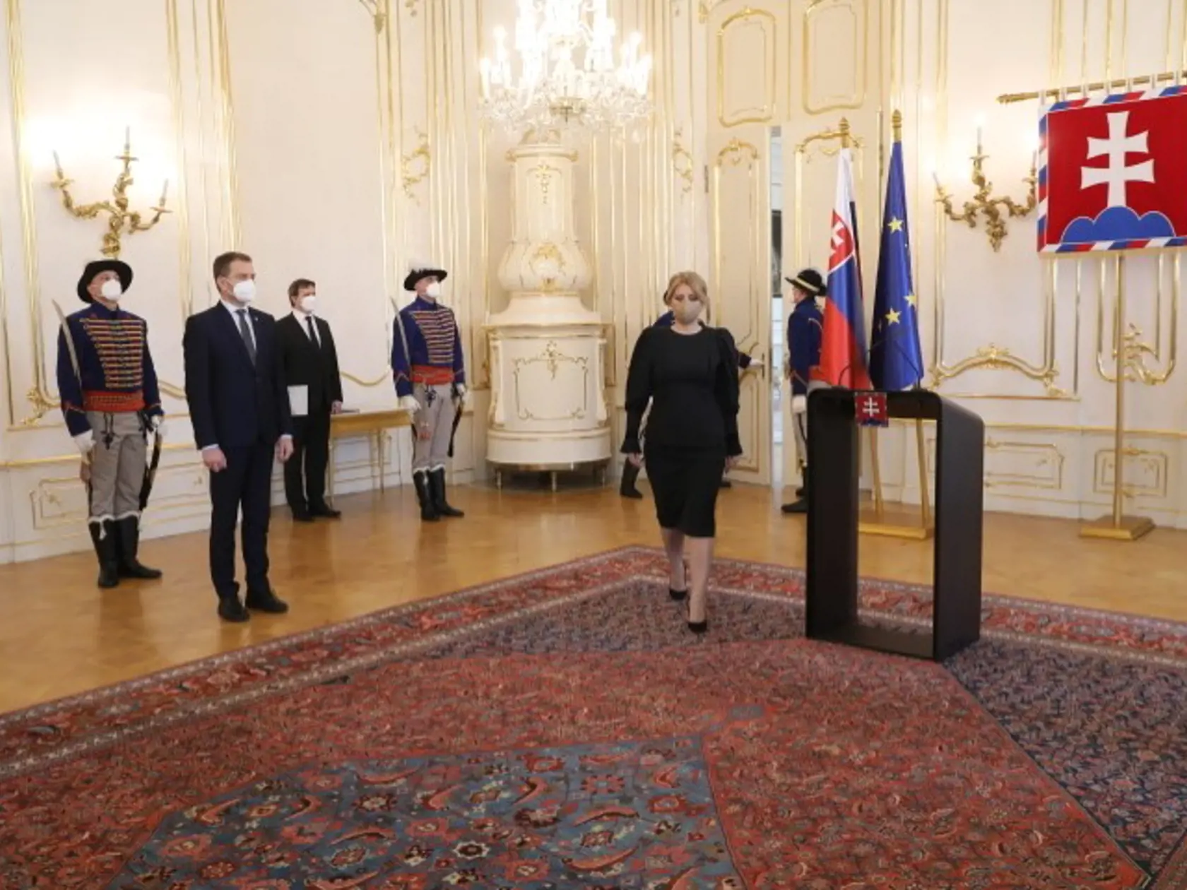 Prezidentka Zuzana Čaputová prijala 23. marca 2021 demisiu ministra hospodárstva Richarda Sulíka.