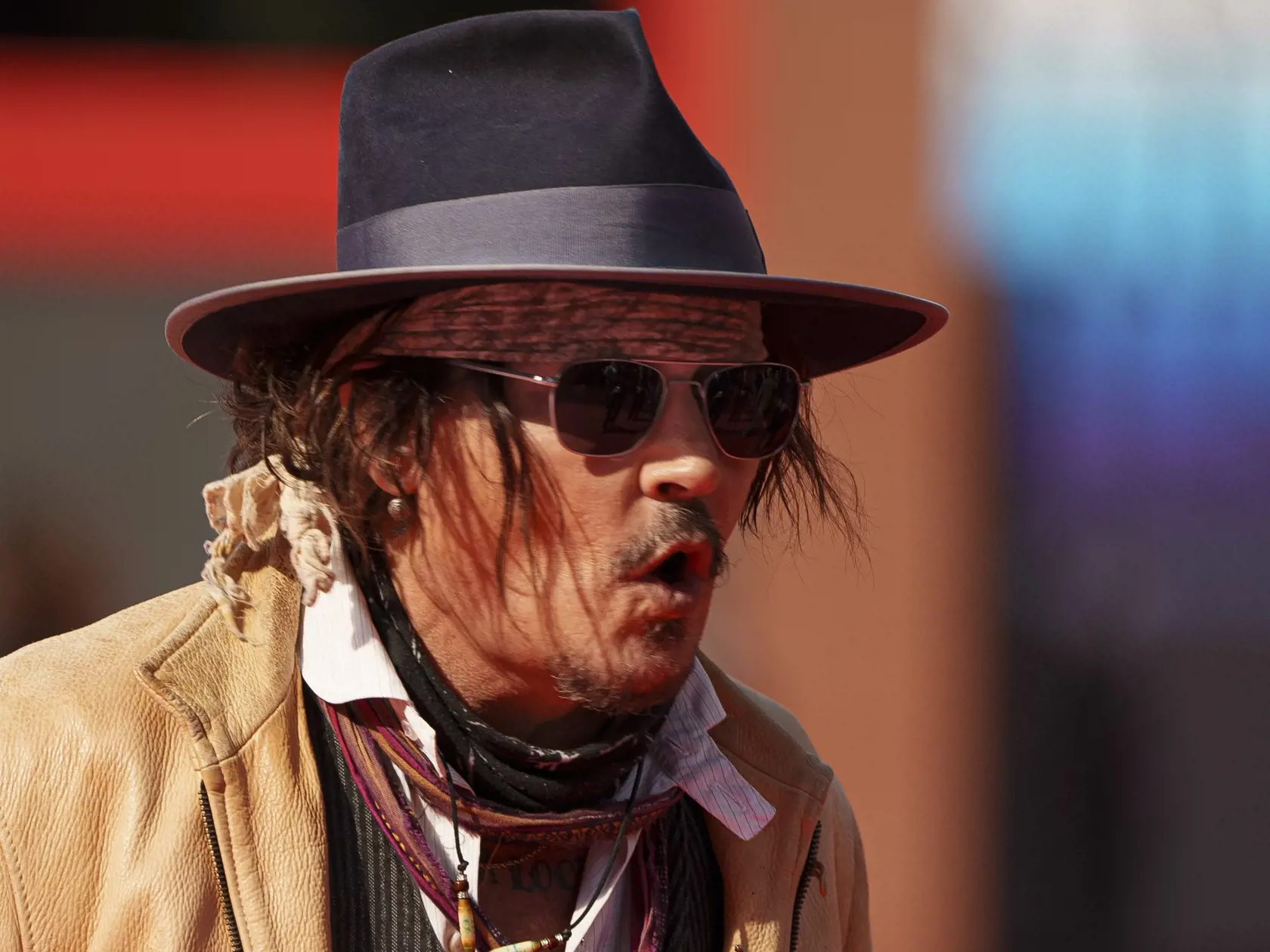 EBE 57 Rím - Na snímke americký herec Johnny Depp pózuje na červenom koberci pred projekciou animovaného filmu o tučniakoch Puffins v rámci 16. ročníka medzinárodného filmového festivalu Ríme 17. októbra 2021. FOTO TASR/AP


Actor Johnny Depp poses on the red carpet for the movie 'Puffins' at the 16th edition of the Rome Film Fest in Rome, Sunday, Oct. 17, 2021. (AP Photo/Domenico Stinellis)