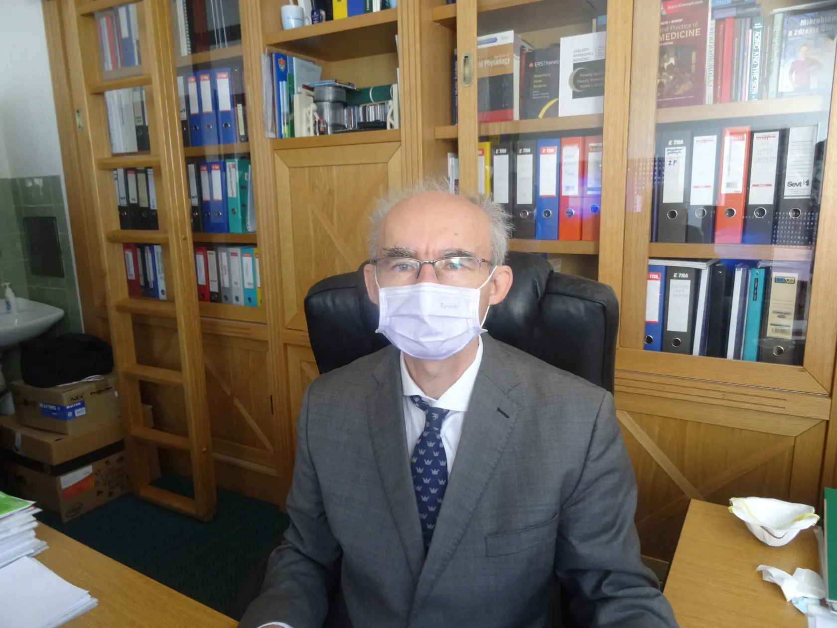 Viliam Donič, prednosta Ústavu lekárskej fyziológie UPJŠ LF; garant projektu DSV VYMUVEP  na UPJŠ LF Výskum pokročilých metód umelej ventilácie pľúc.