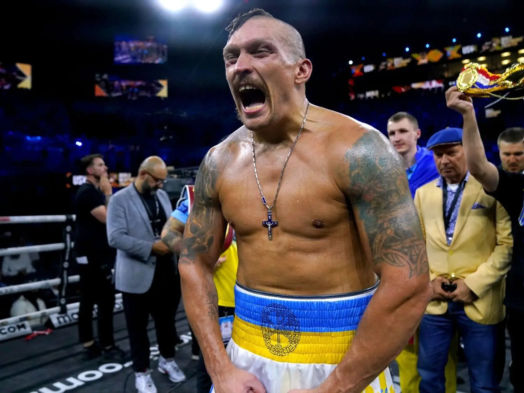 Ukrajinský boxer Oleksandr Usyk tvrdí, že okamihy, ktoré zažil v prvej línii boja proti ruským okupantom, sú preňho nočnou morou.