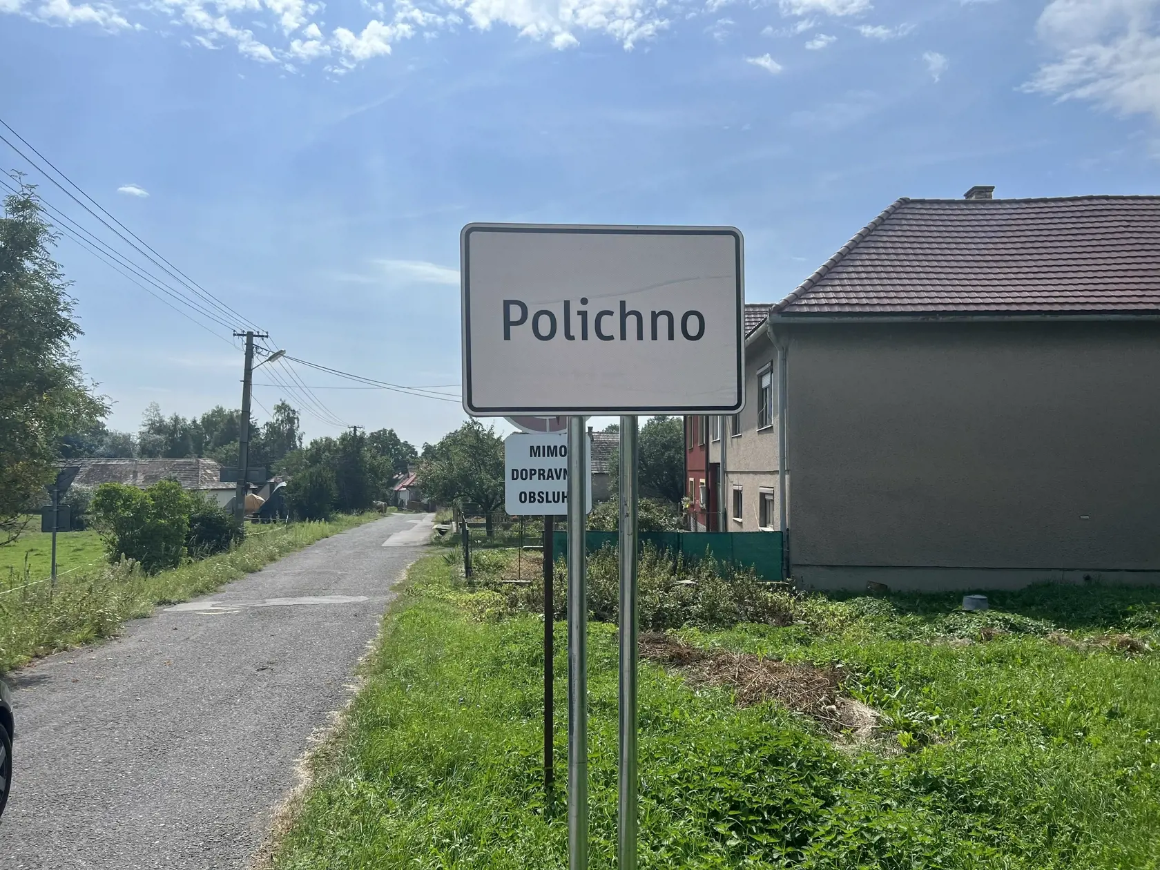 Dedinka Polichno (okr. Lučenec) má v súčasnosti približne 140 obyvateľov.