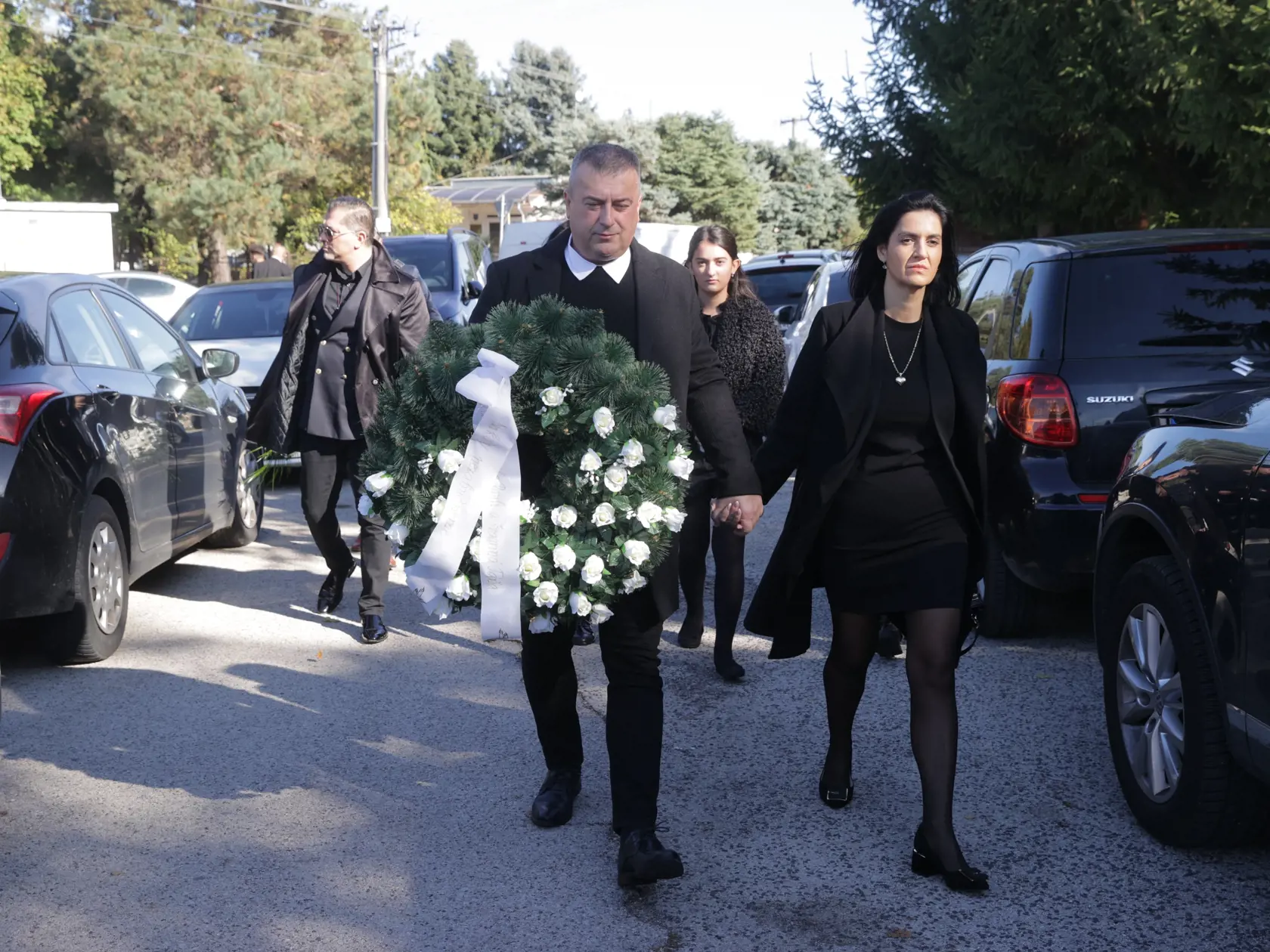 Posledná rozlúčka s hudobníkom Ľubom Virágom (†68), ktorý náhle zomrel pred pár dňami.
