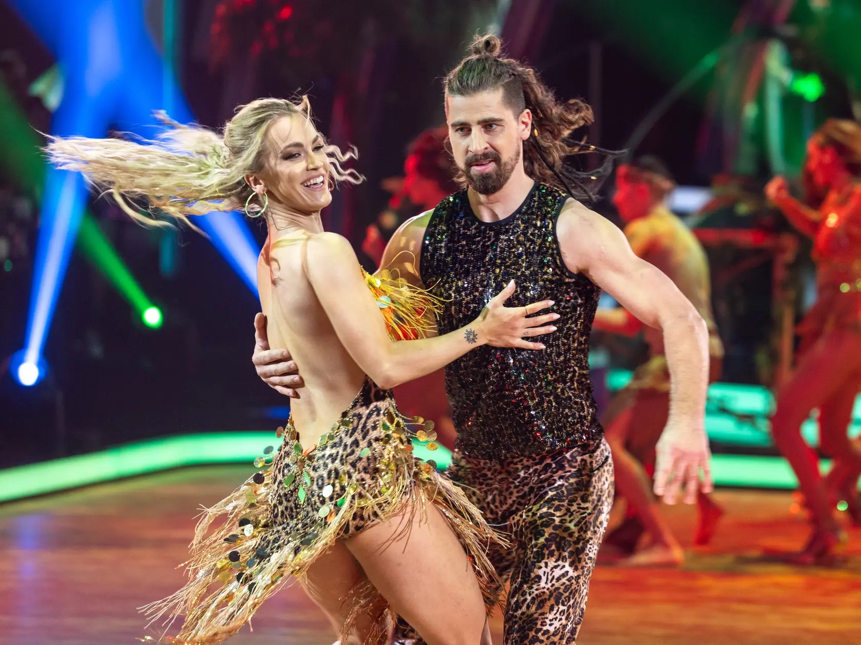 Na snímke Peter Sagan a Eliška Lenčešová počas piateho  kola Let's dance 2025.