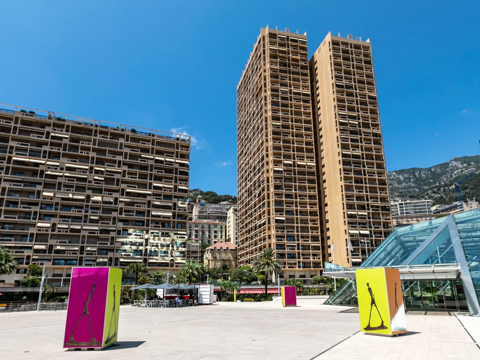 Sagan po rozvode s Katarínou žil aj v tomto apartmánovom dome.