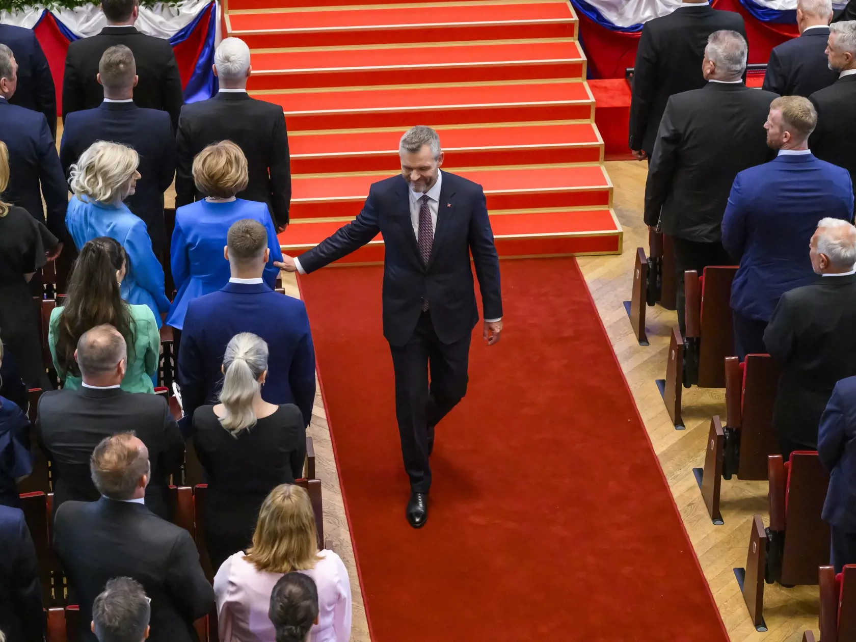 Na snímke prezident SR Peter Pellegrini odchádza po príhovore na slávnostnej schôdzi Národnej rady SR pri príležitosti zloženia sľubu prezidenta SR v priestoroch budovy Slovenskej filharmónie 15. júna 2024 v Bratislave. FOTO TASR - Jaroslav Novák
