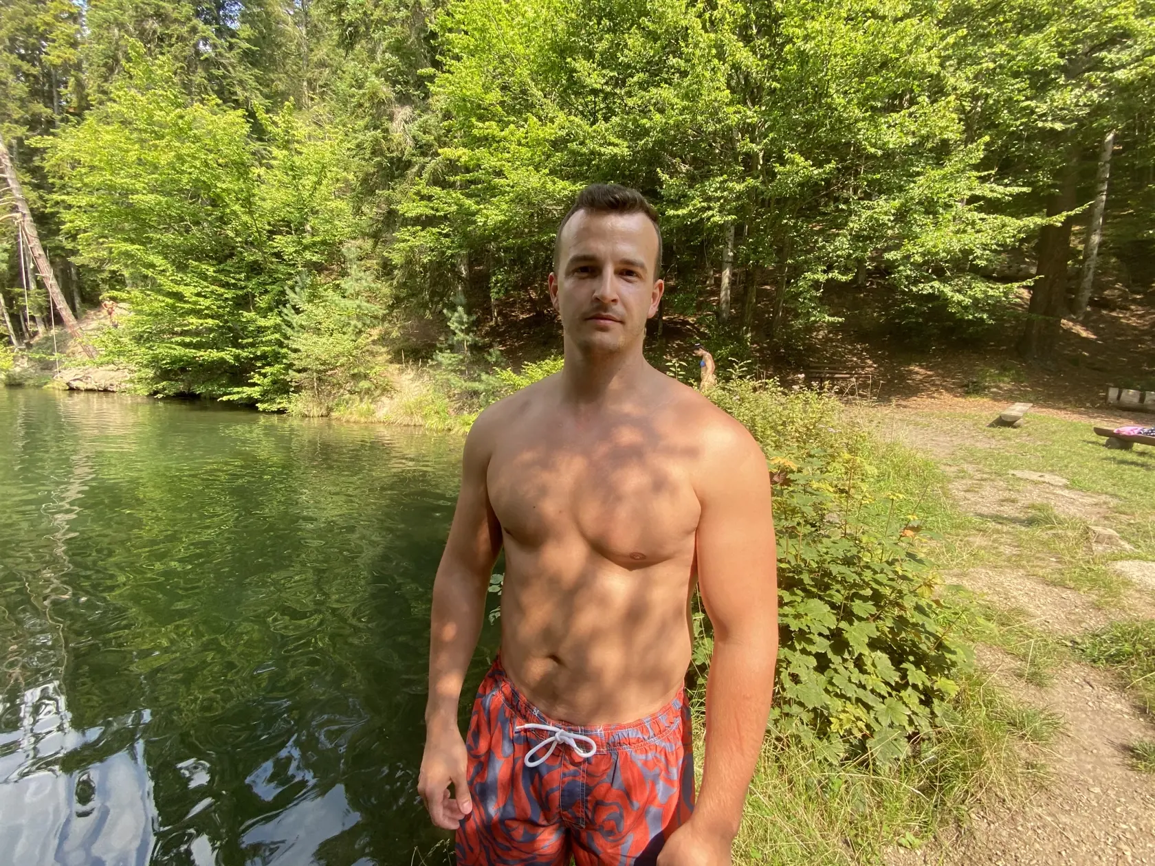 Jaroslav je spokojný s naturálnym prostredím.
