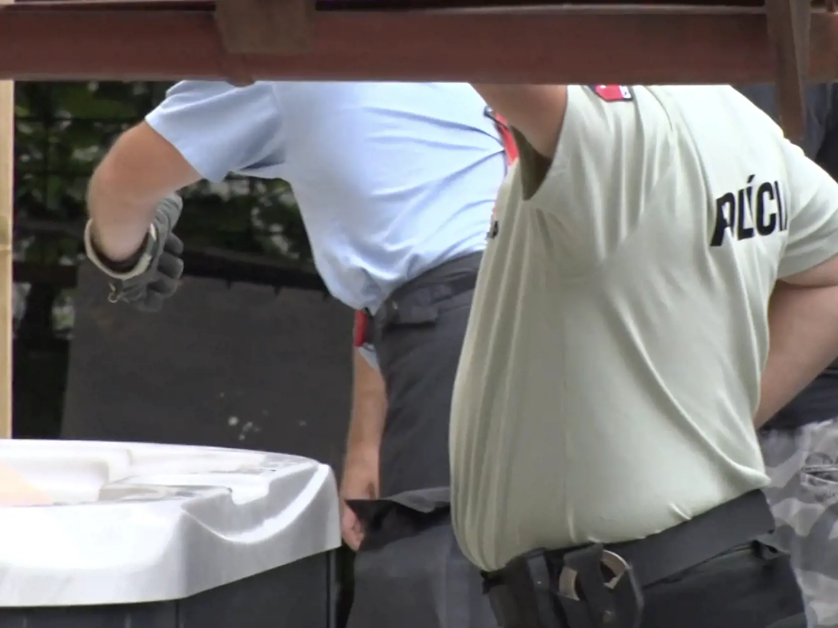 Nešťastie v osade Gápeľ vo Valaskej Belej (okres Prievidza) policajti hodiny dokumentovali.