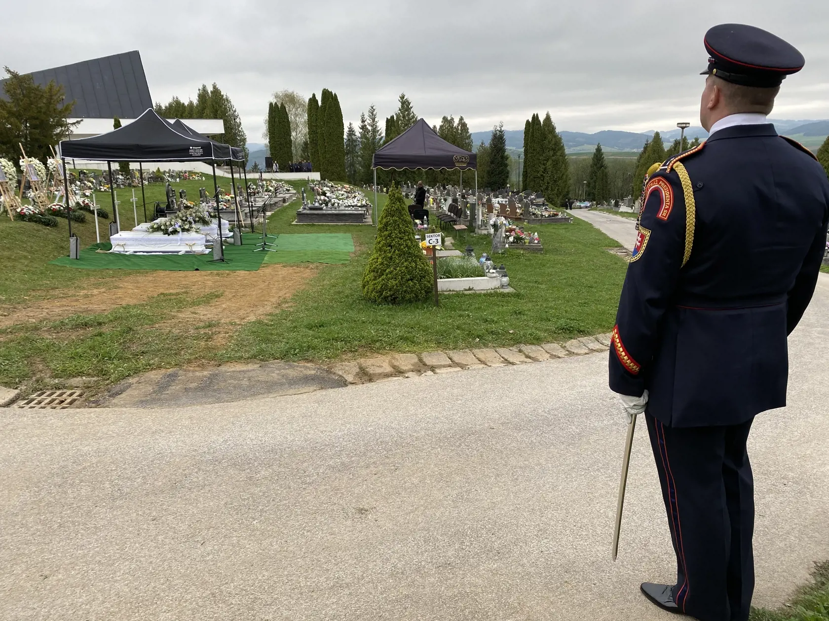 Pohreb troch obetí tragickej havárie pri Spišskej Kapitule v sobotu 6. 4. 2024.