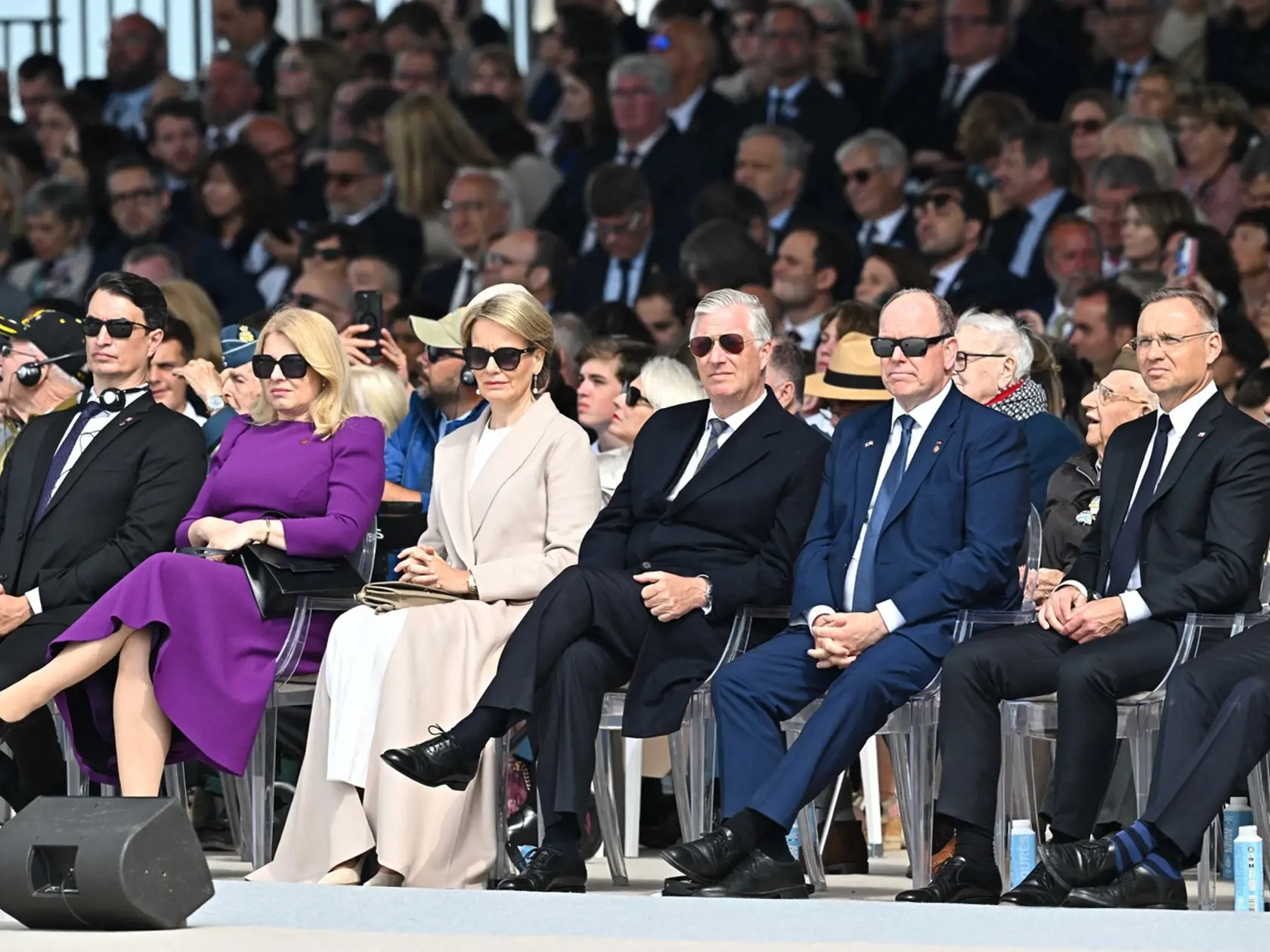 Vo Francúzsku prebiehali trojdňové oslavy 80. výročia vylodenia spojencov v Normandii 6. júna 1944. Ceremónií sa zúčastnil americký prezident Joe Biden, ukrajinský prezident Volodymyr Zelenskyj, ako aj ďalší svetoví lídri.
