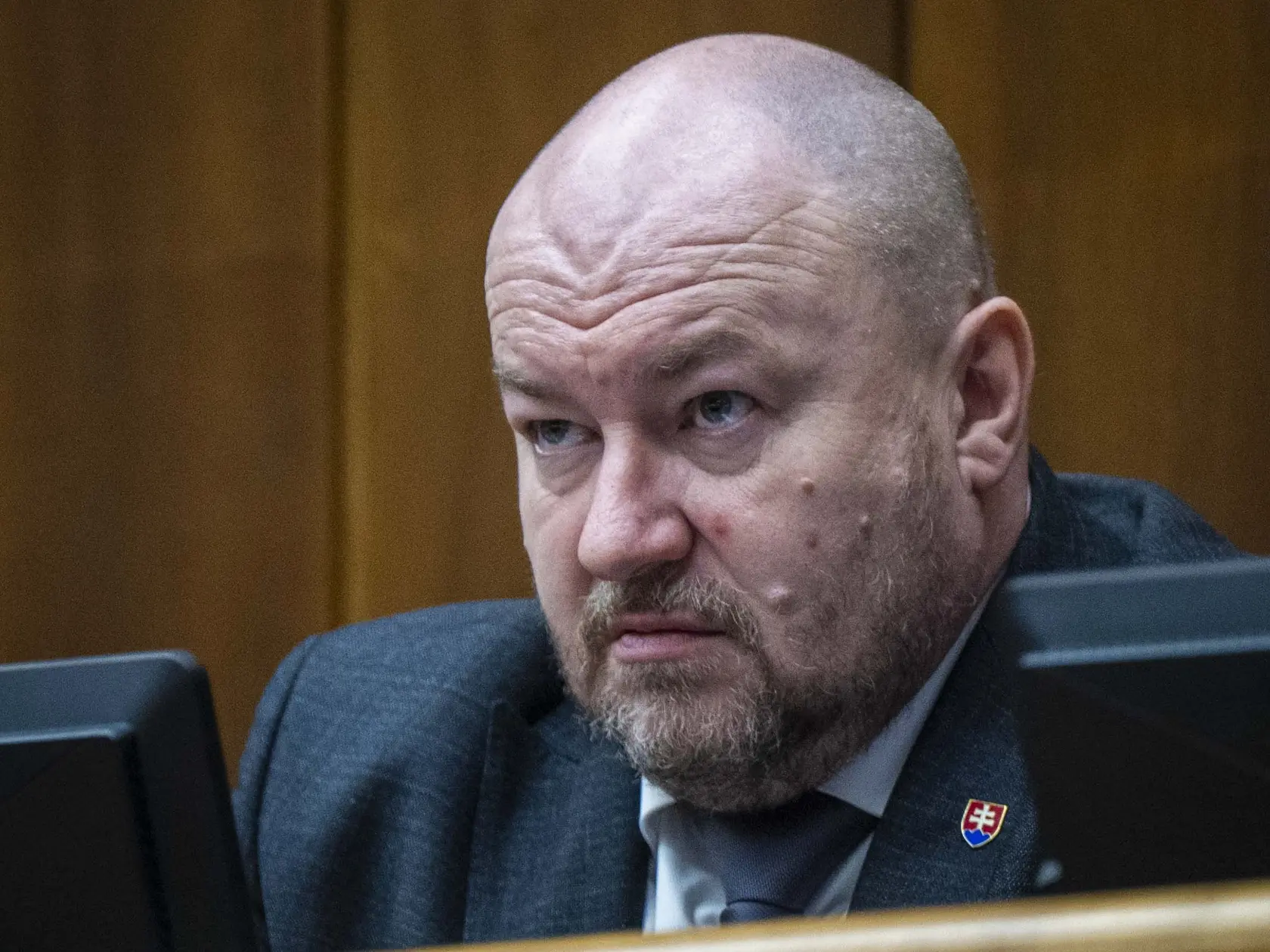 Huliak urobil rázny krok, Tabakovú z ministerstva vyhodil.