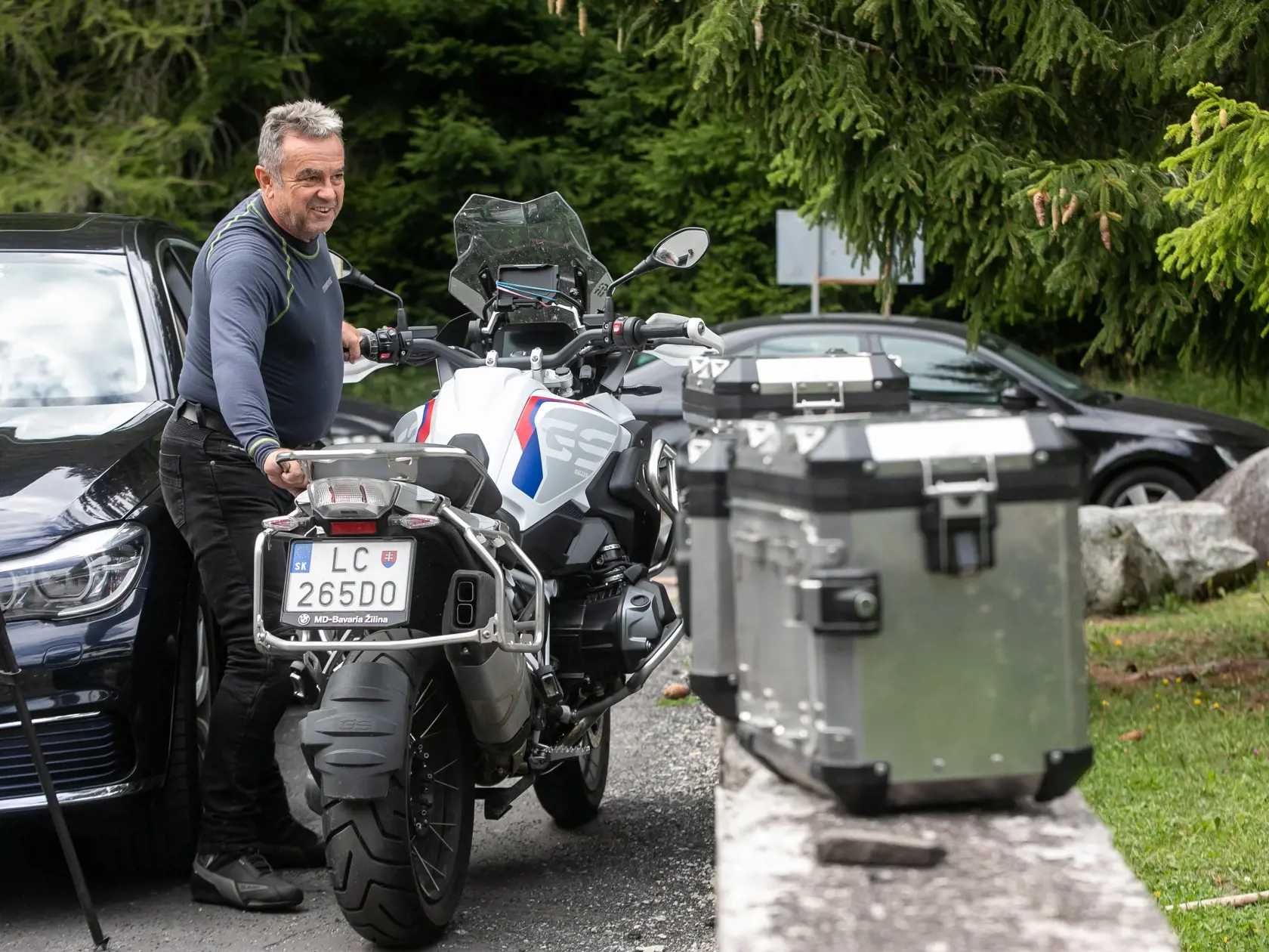 Team building strany Oľano (Obyčajní Ľudia) v rekreačného zariadenia Ministerstva vnútra v Liptovskom Jáne - Bystré. Na snímke je Jozef Pročko.