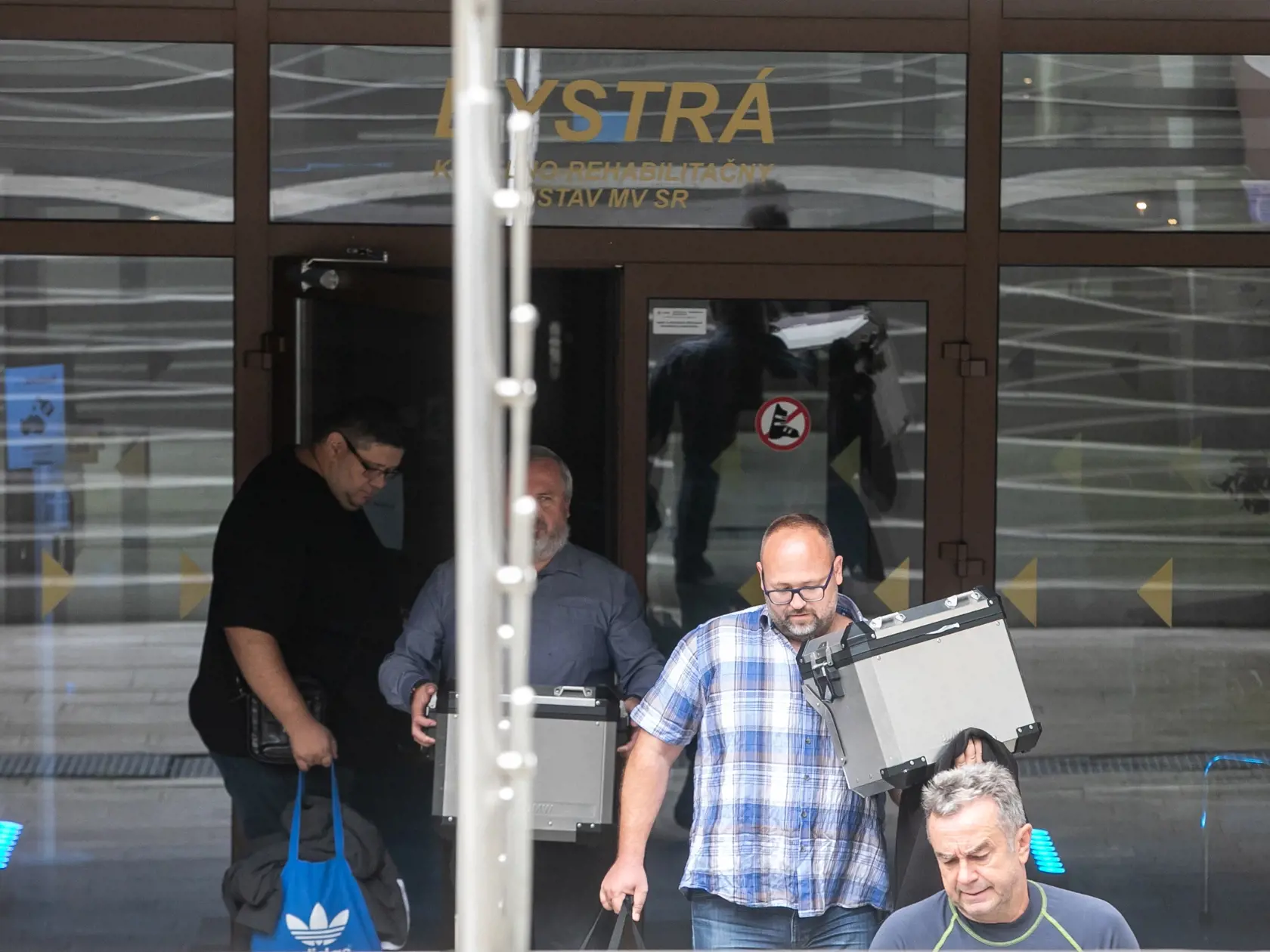 Team building strany Oľano (Obyčajní Ľudia) v rekreačného zariadenia Ministerstva vnútra v Liptovskom Jáne - Bystré. Na snímke je Jozef Pročko.