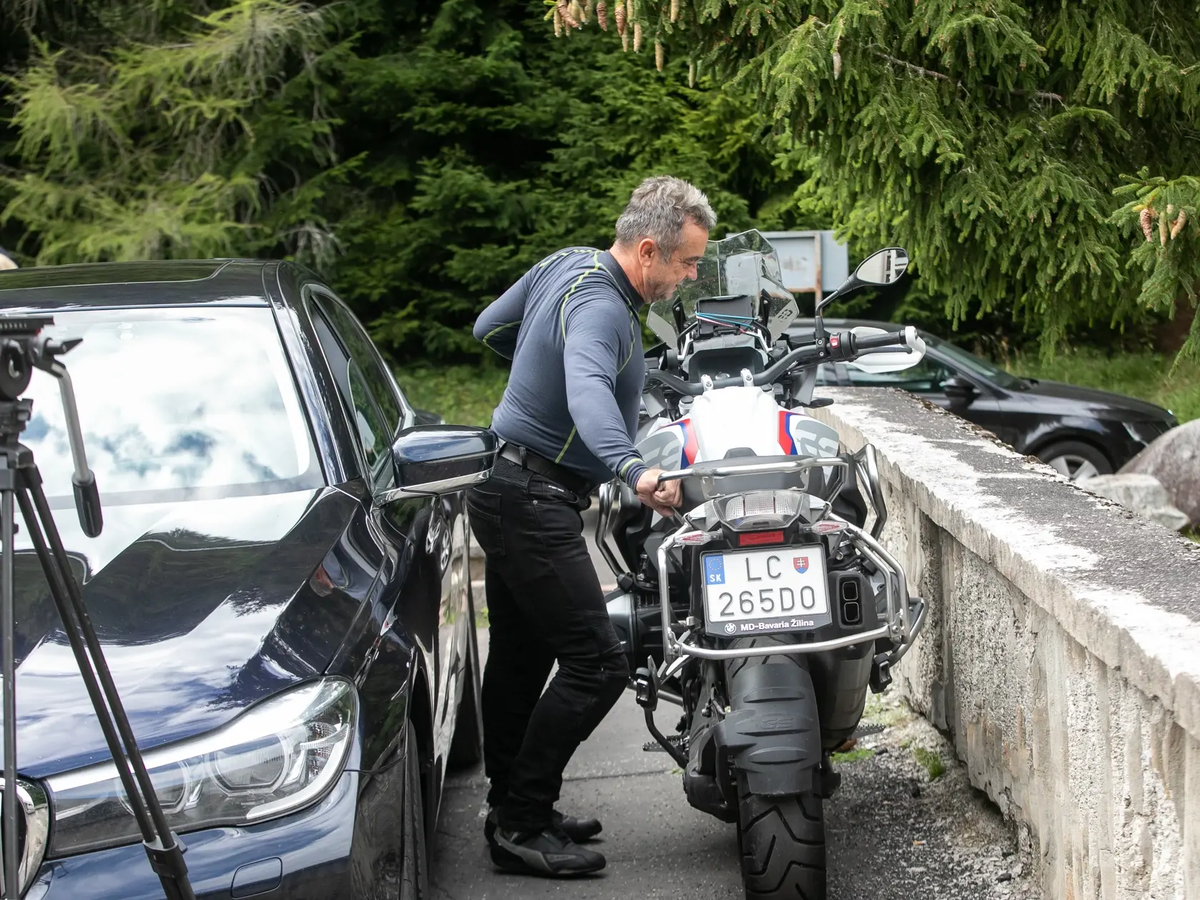 Team building strany Oľano (Obyčajní Ľudia) v rekreačného zariadenia Ministerstva vnútra v Liptovskom Jáne - Bystré. Na snímke je Jozef Pročko.