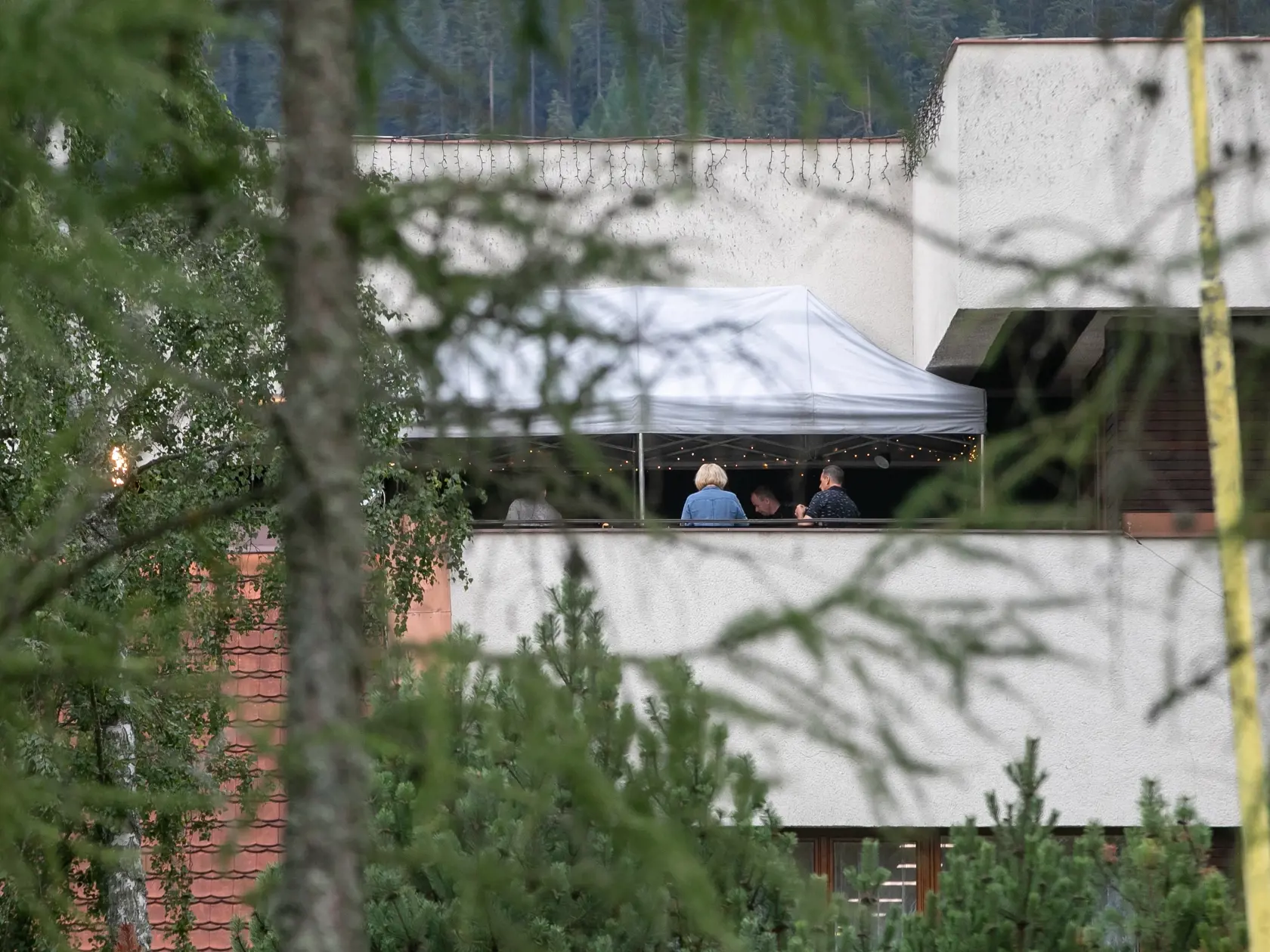 Team building strany Oľano (Obyčajní Ľudia) v rekreačného zariadenia Ministerstva vnútra v Liptovskom Jáne - Bystré