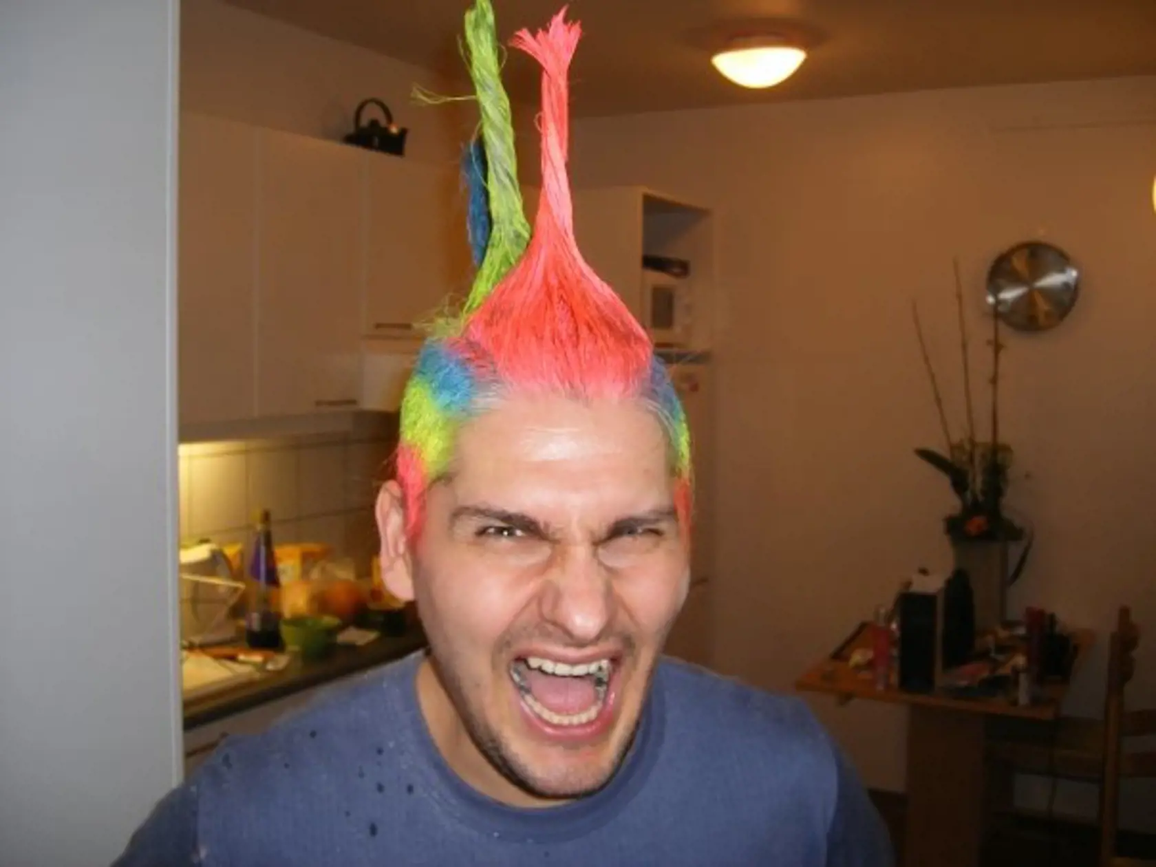 Vedec si vie zo seba aj vystreliť.