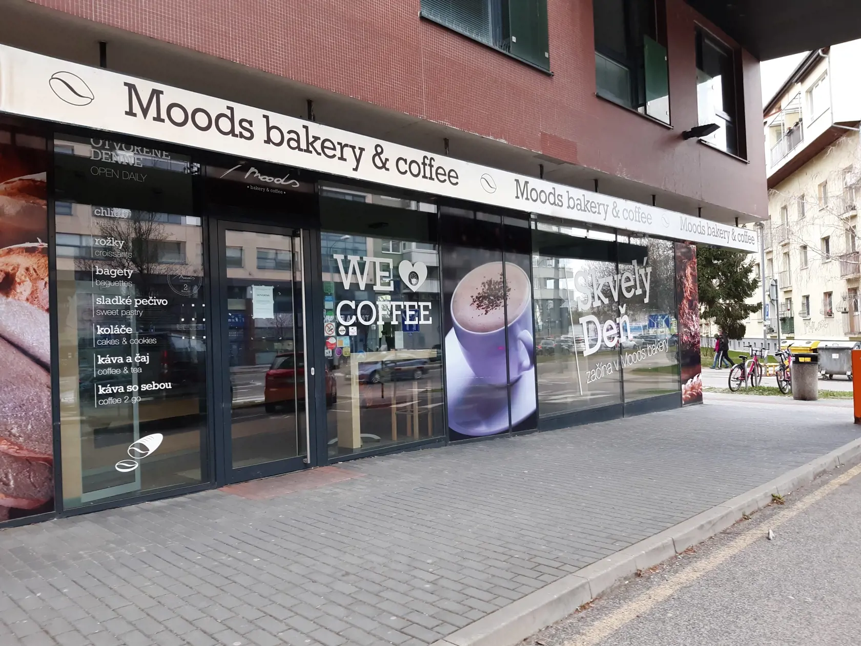 Kaviareň Moods na Kočickej ulici počas pandémie tiež skrachovala.