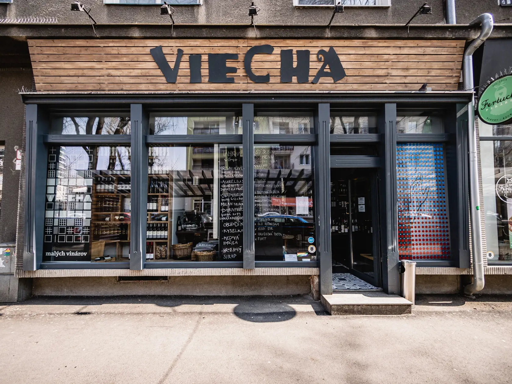 Viecha malých vinárov