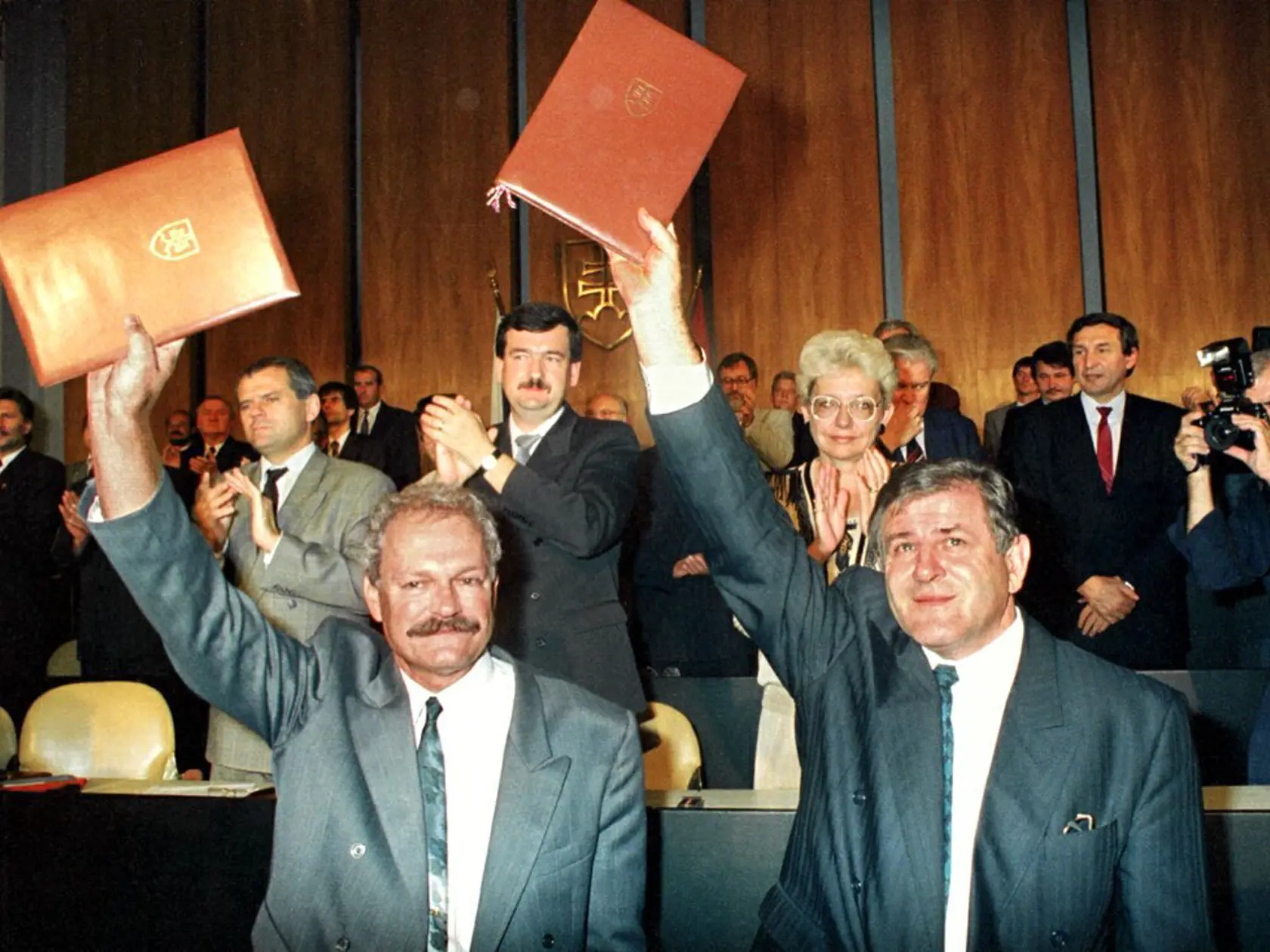 Ivan Gašparovič a Vladimír Mečiar boli kedysi nerozlučná dvojica. Obaja ťahali v HZDS za jeden povraz.