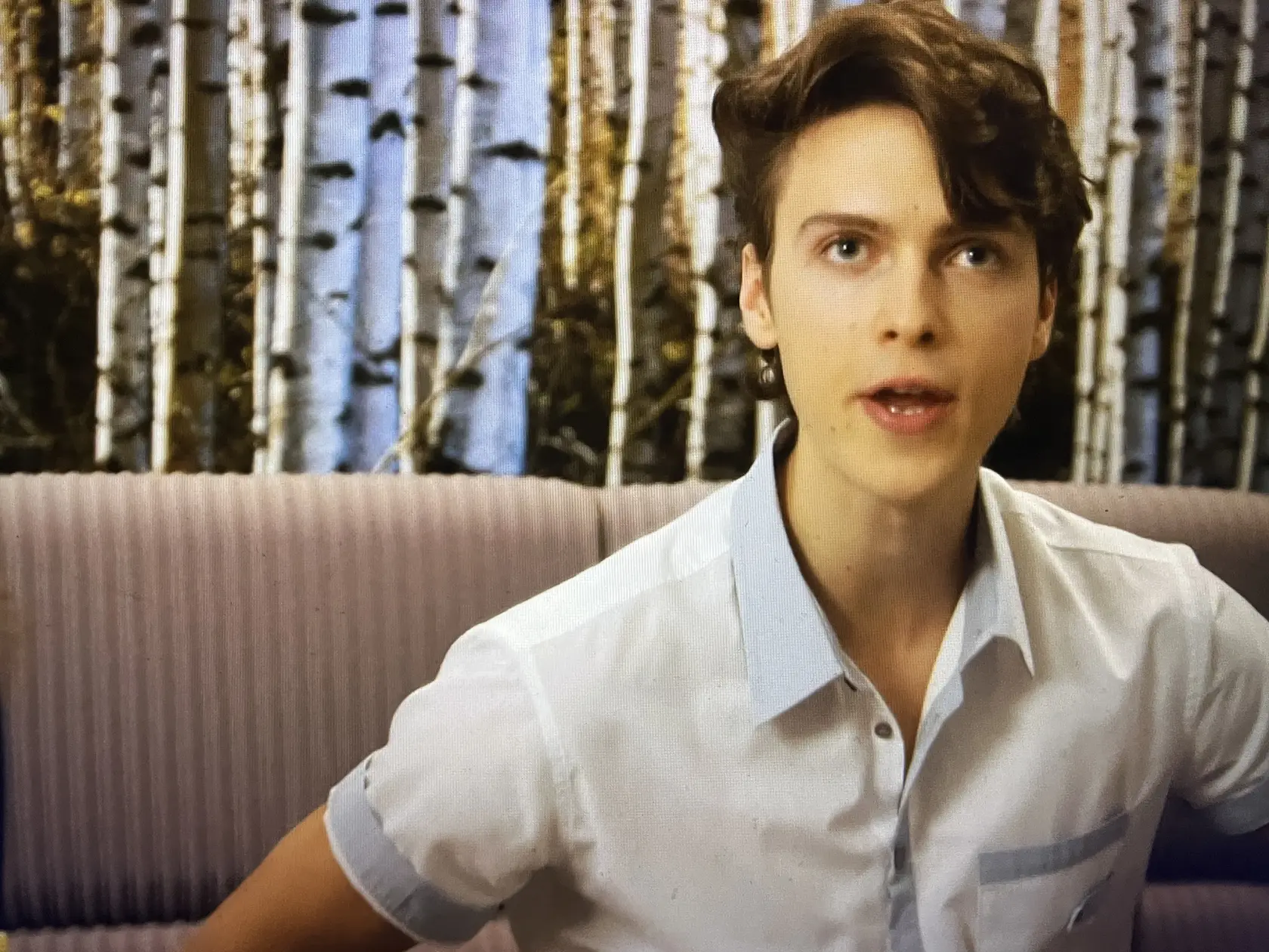 Kristián Macháček v seriáli Sľub. Filmovanie ho natoľko očarilo, že ho hodlá vymeniť za modeling, ktorému sa doteraz venoval.