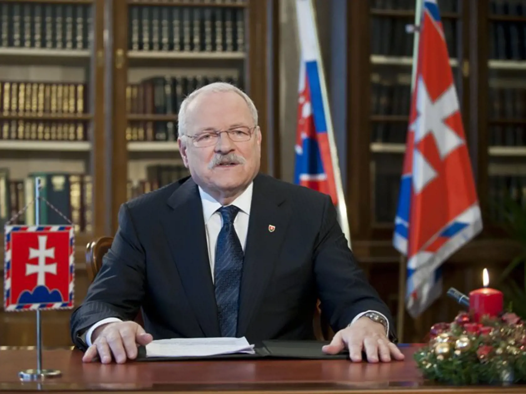 Ivan Gašparovič ešte ako prezident pri príhovore občanom. V sobotu 27. marca má Ivan Gašparovič 80 rokov.