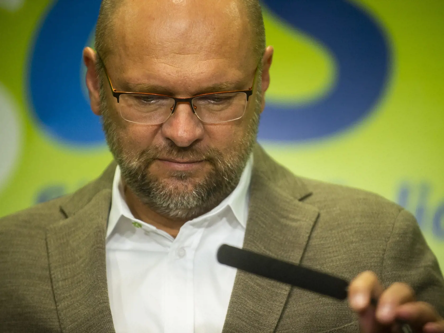 Na snímke predseda strany SaS Richard Sulík počas tlačovej konferencie na tému – Demisia ministrov za SaS 5. septembra 2022 v Bratislave. FOTO TASR – Jakub Kotian
