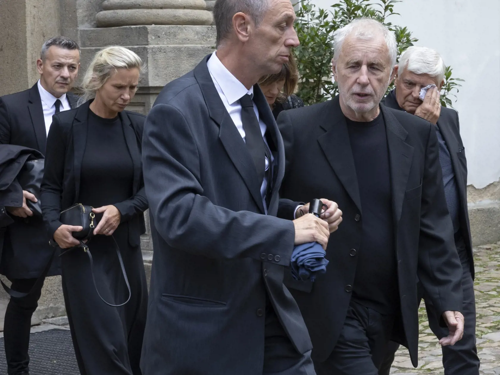 Posledná rozlúčka s hudobníkom a skladateľom Vašom Patejdlom, ktorý vo veku 68 rokov podľahol rakovine pankreasu.