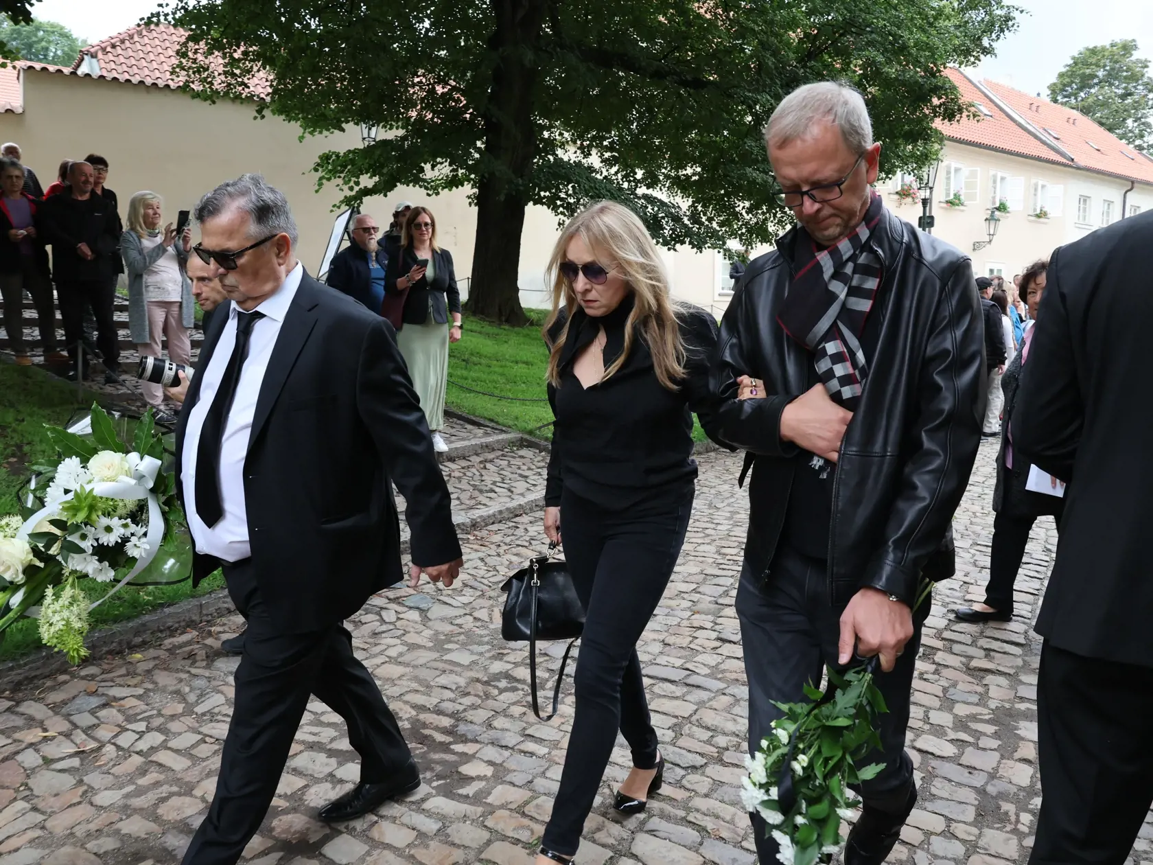 Vdova po Mekym Katka Žbirková.
