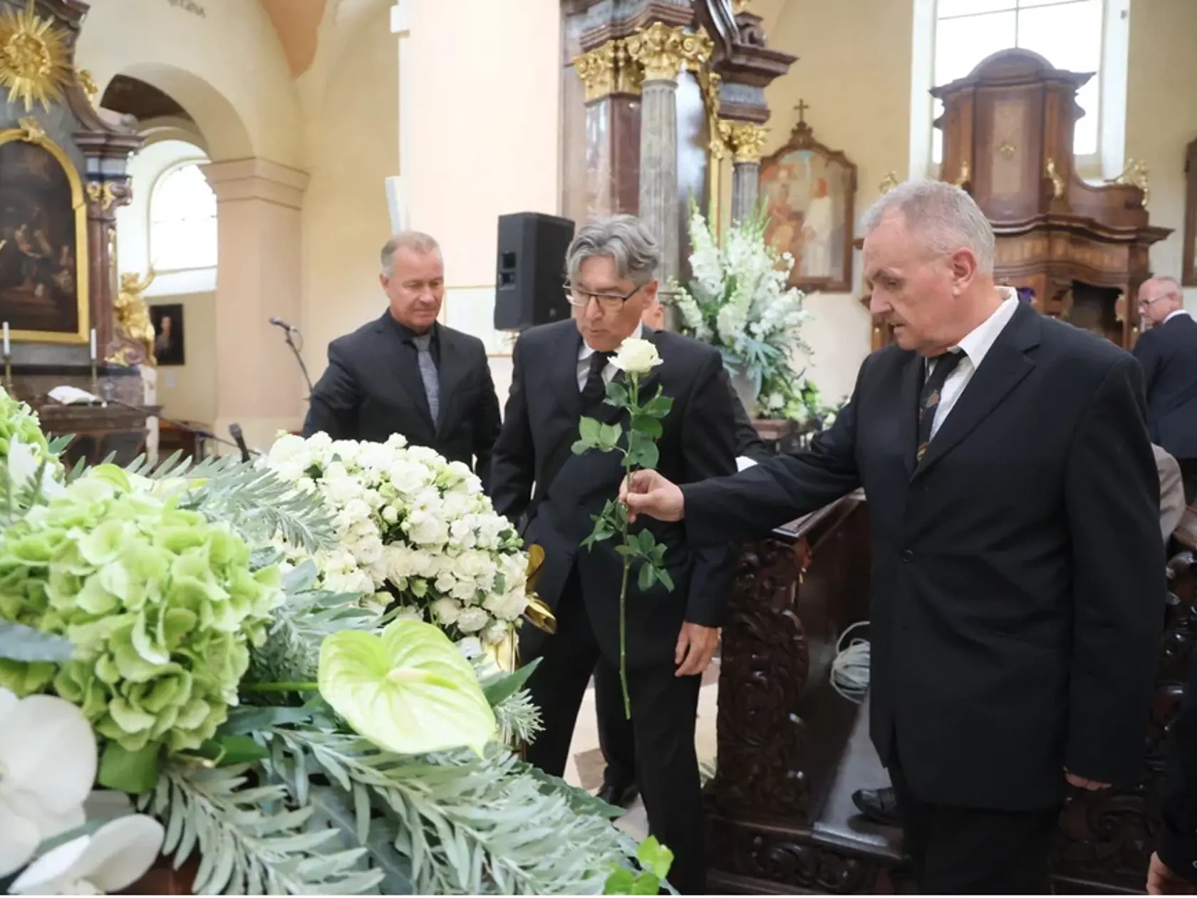 Posledná rozlúčka s Vašom Patejdlom. Jožo Ráž