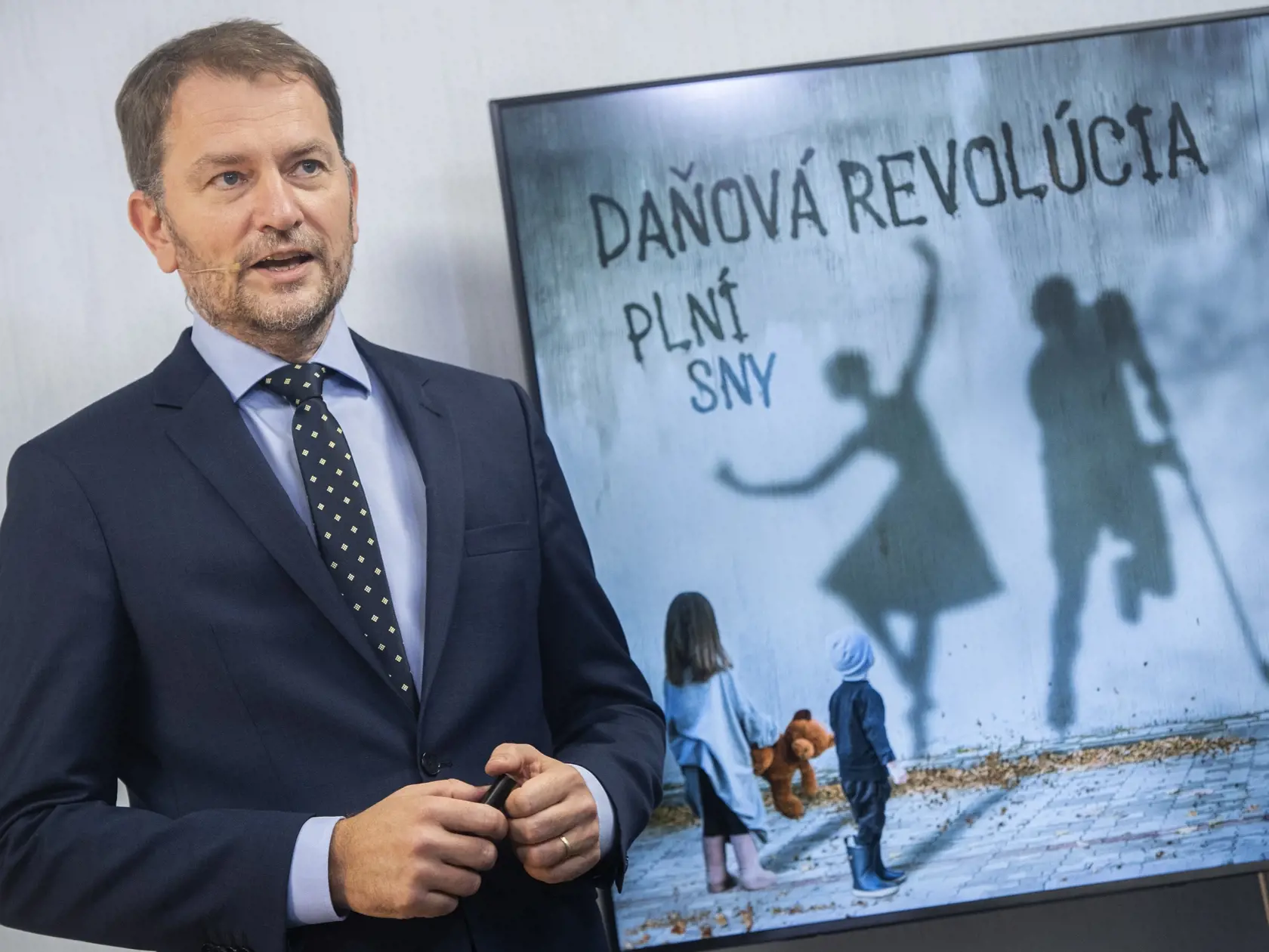Na snímke minister financií SR Igor Matovič (OĽaNO) počas predstavovania zdaňovania firiem 16. novembra 2021 v Bratislave. FOTO TASR - Martin Baumann