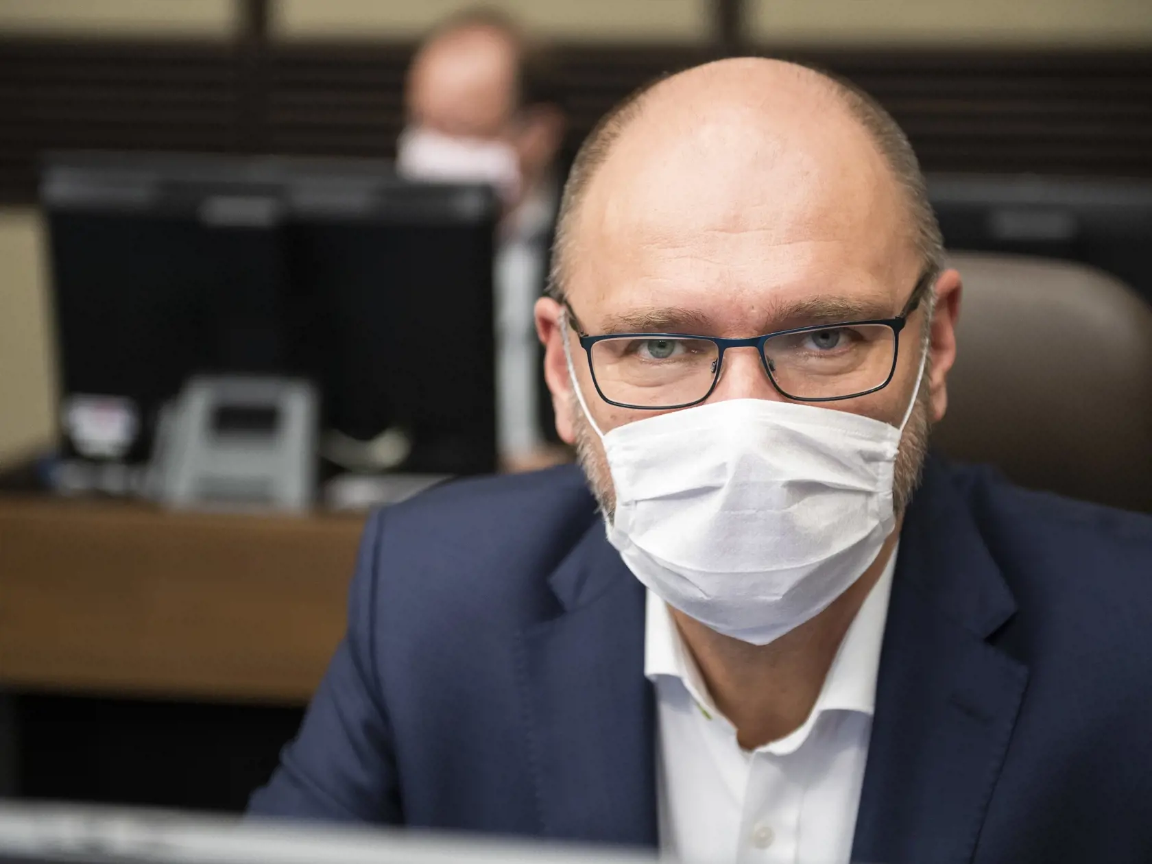 Na snímke prvý podpredseda vlády pre ekonomiku a minister hospodárstva SR Richard Sulík (SaS) počas 6. rokovania vlády SR v Bratislave 31. marca 2020. FOTO TASR - Jaroslav Novák