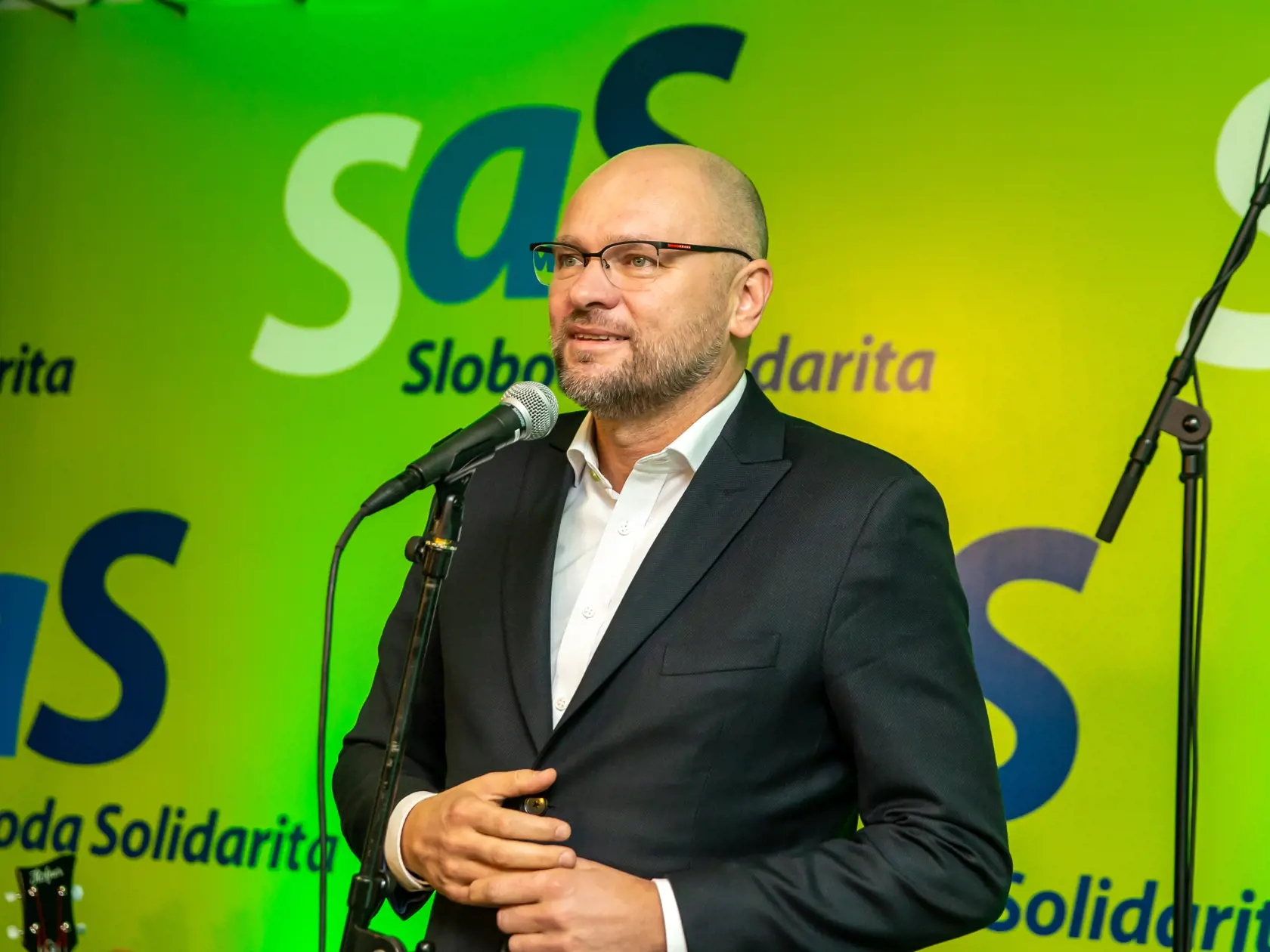 Na snímke je Richard Sulík v centrálnej politickej strany SaS počas volebnej noci do Národnej rady Slovenskej republiky, 29.2.2020.