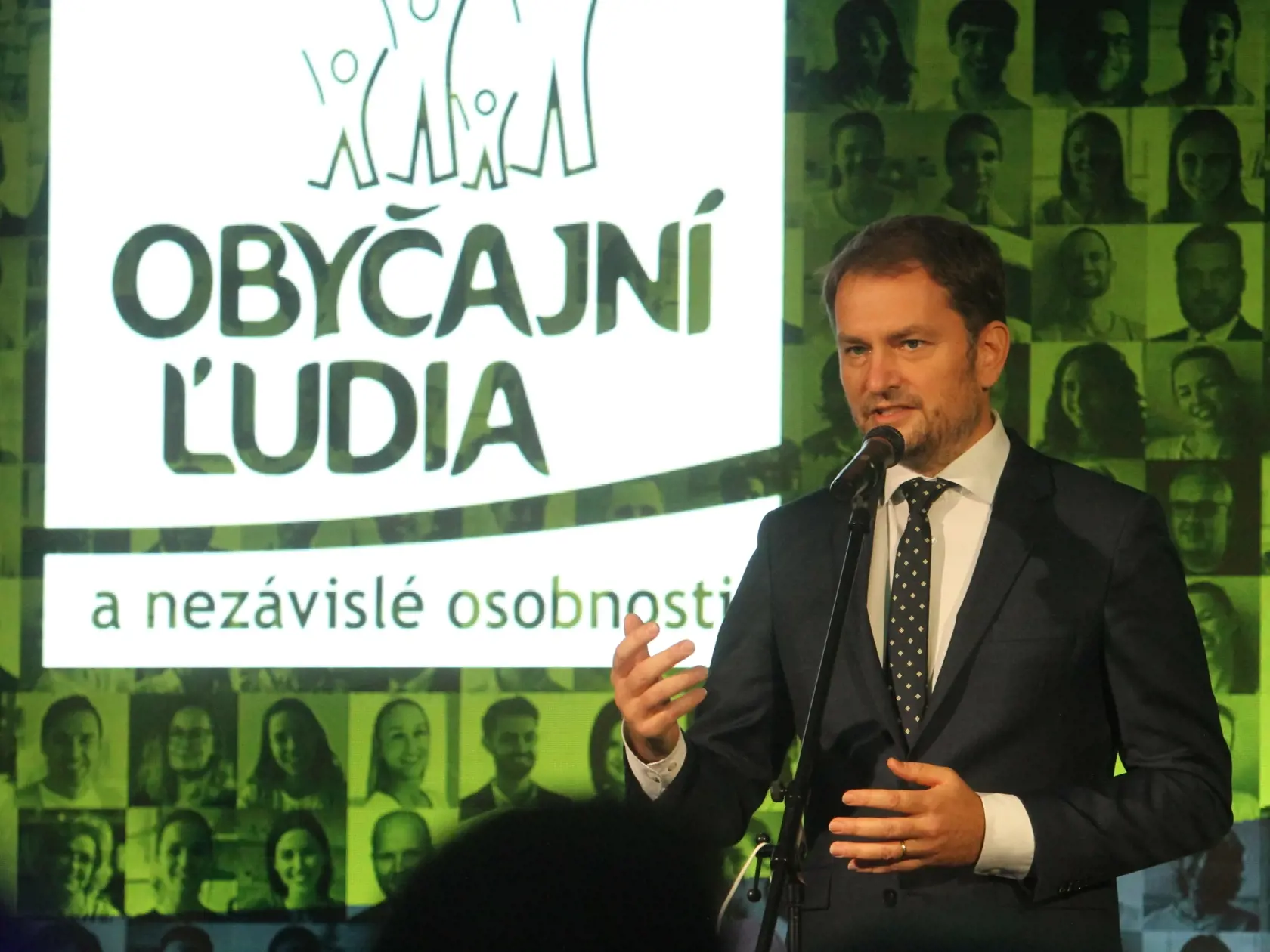 Na snímke je slavnostný snem pri príležitosti 10. výročia hnutia OĽANO. Na snímke je  predseda hnutia OĽANO Igor Matovič.