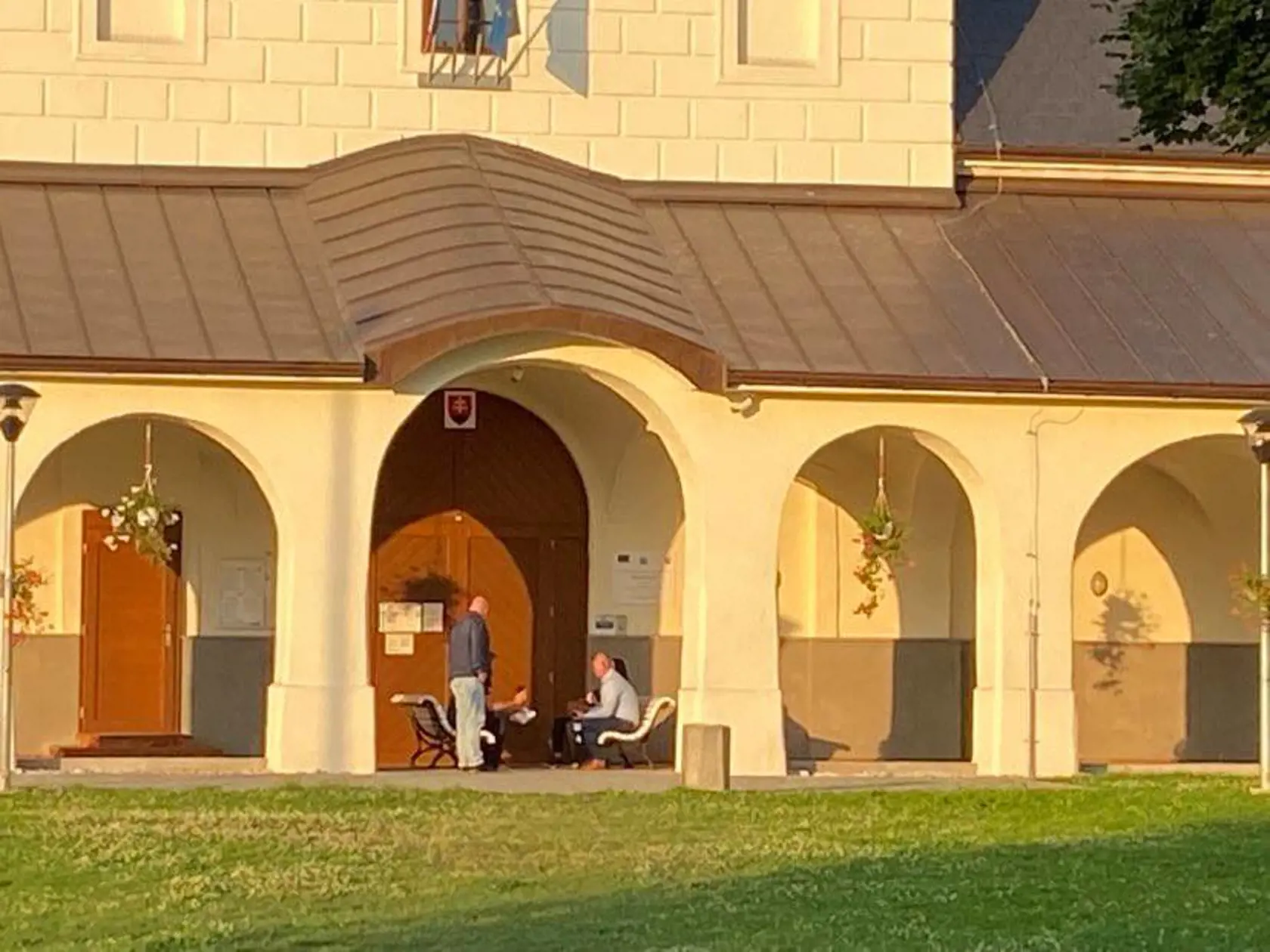 Matovič sa stretol s pani Zuzanou, ktorá nevyhrala v očkovacej lotérii pre zlý signál.