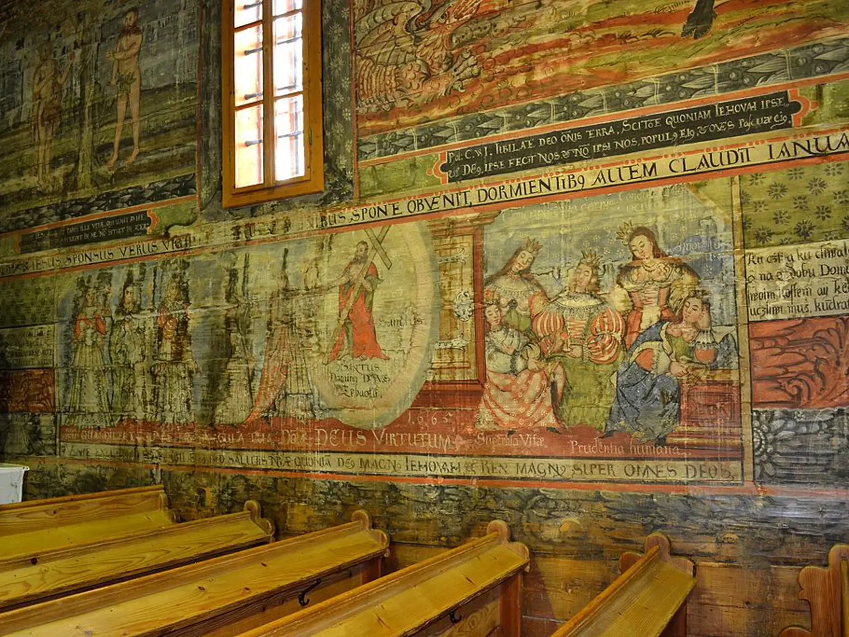 Kostol sv. Asissi v Hervartove je najstarším na Slovensku.