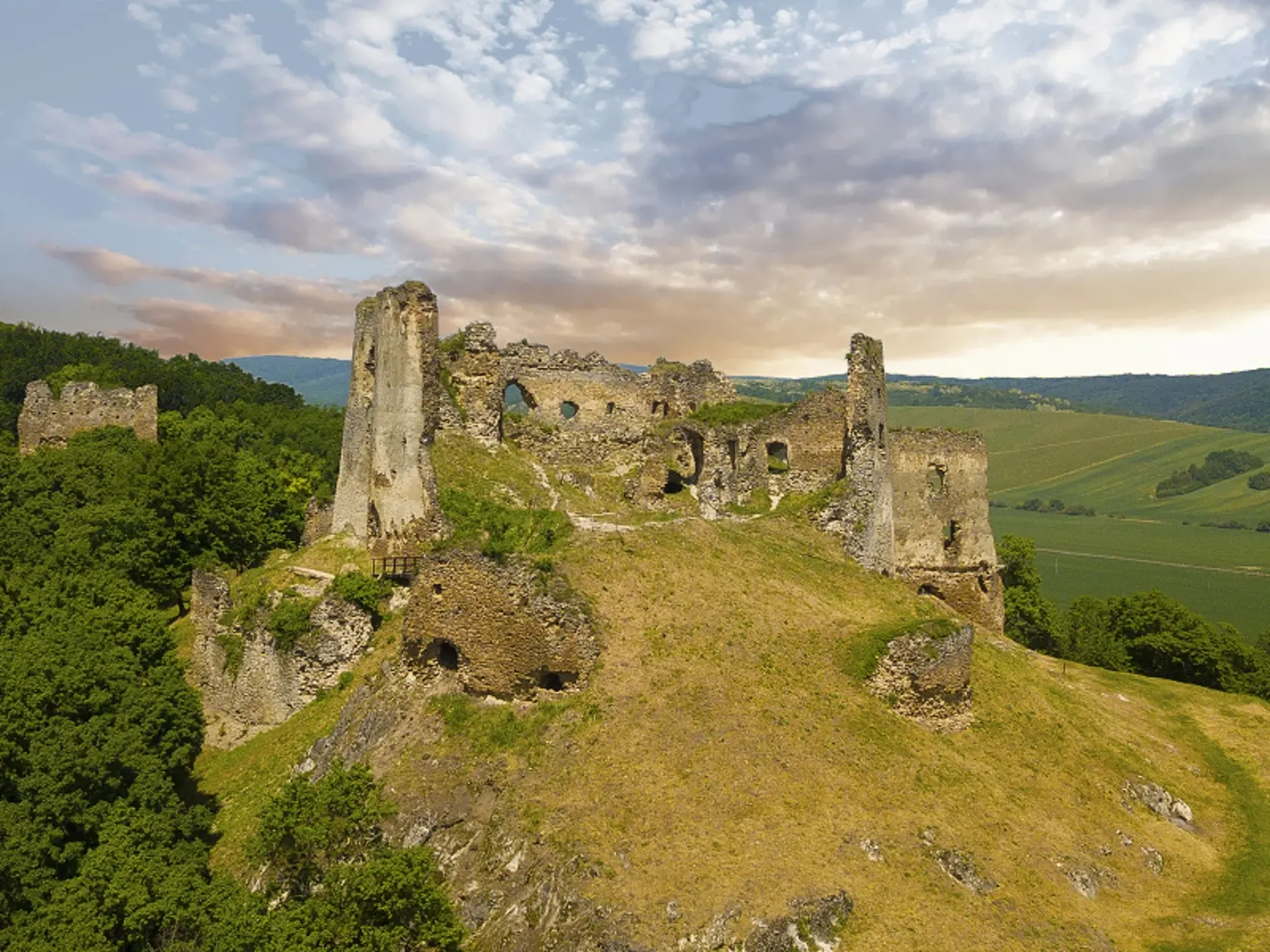 Hrad Čičva.