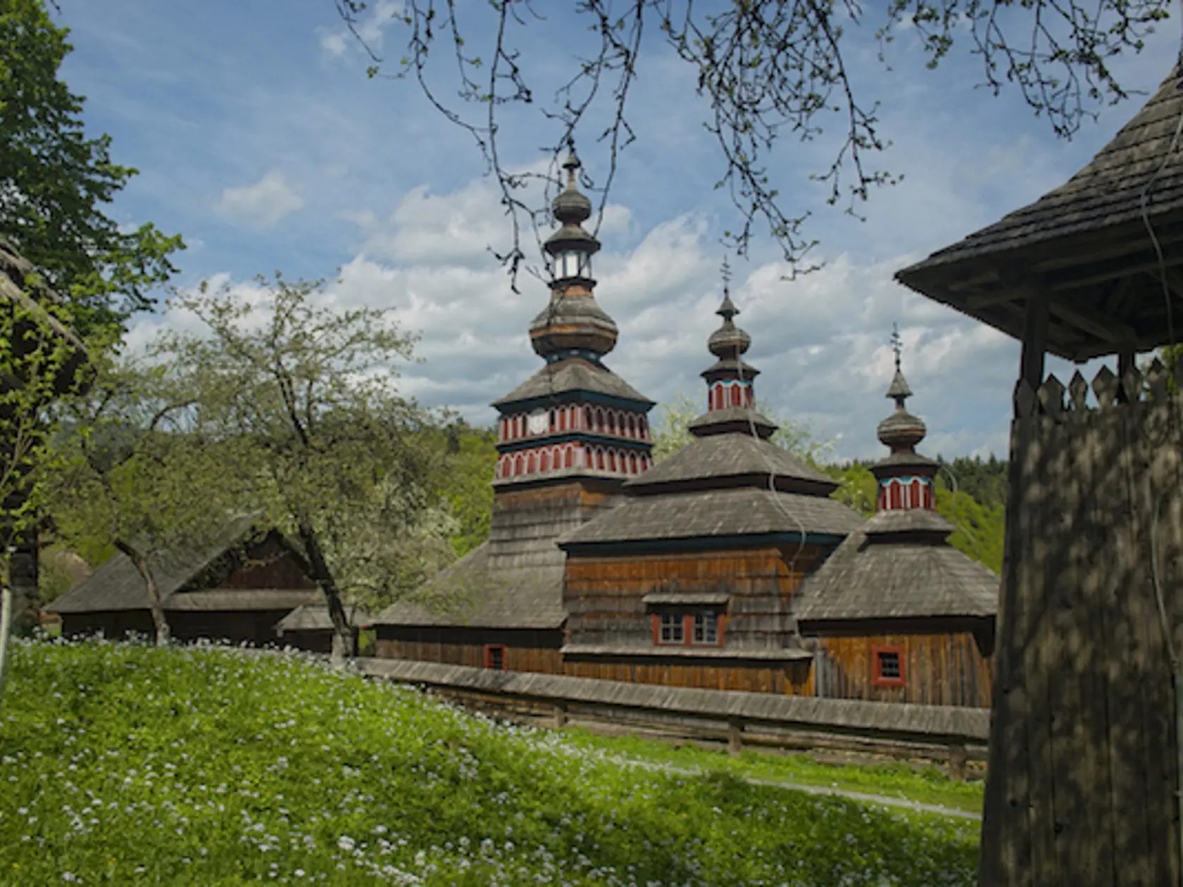 Skanzen v Bardejovských Kúpeľoch je najstarší na Slovensku. 