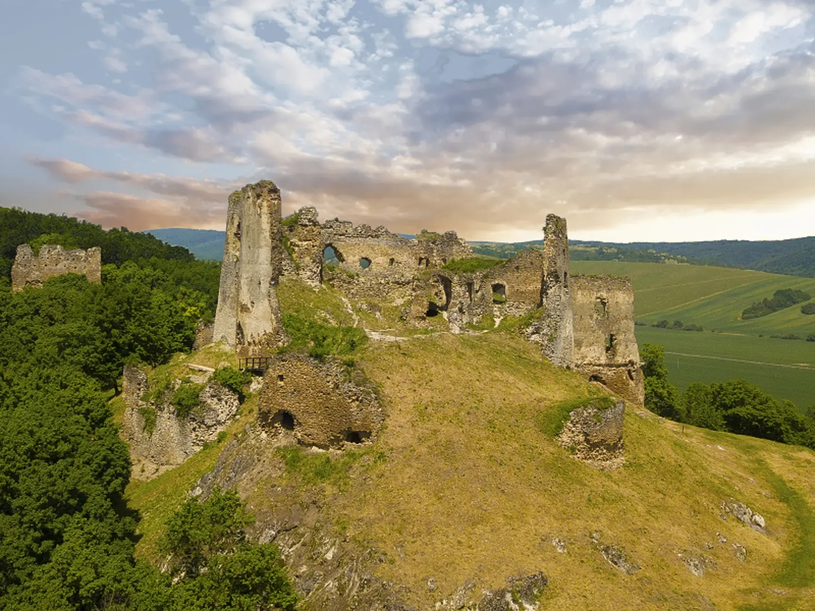 Hrad Čičva.