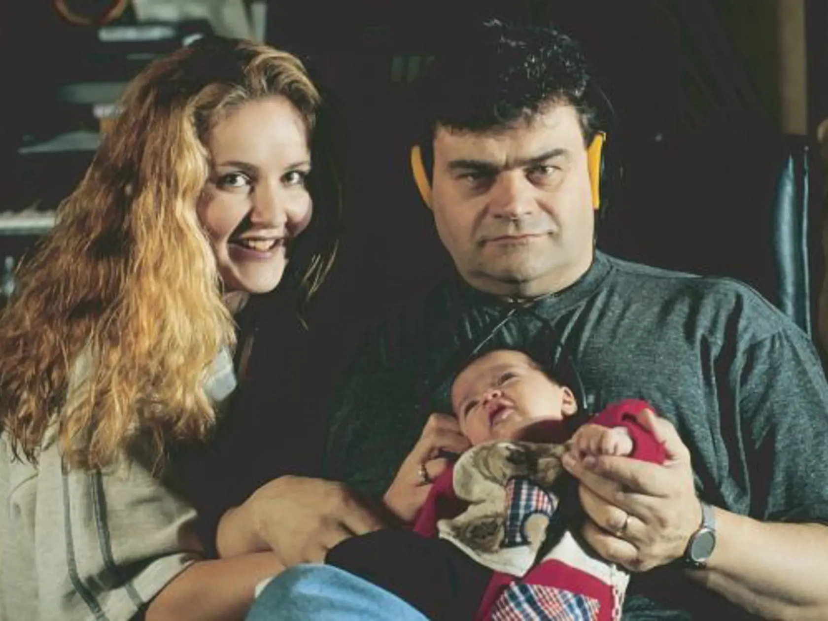 Manželia s dcérou Klárou. Dievčatko svoj boj o život prehralo.