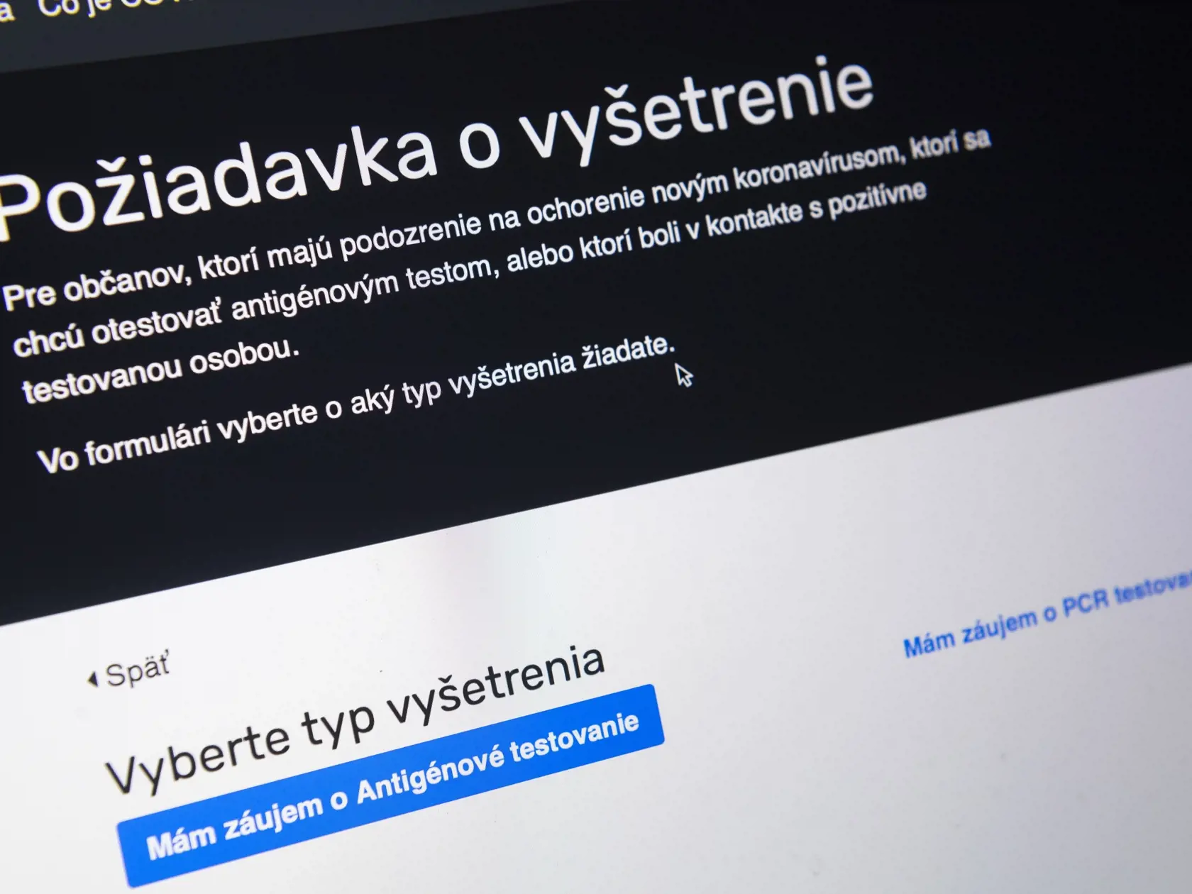 Na snímke objednávkový systém na obrazovke počítača na bezplatné antigénové testovanie, možné je ho využiť na niektorých mobilných odberných miestach v Bratislave 30. decembra 2020. FOTO TASR - Jaroslav Novák