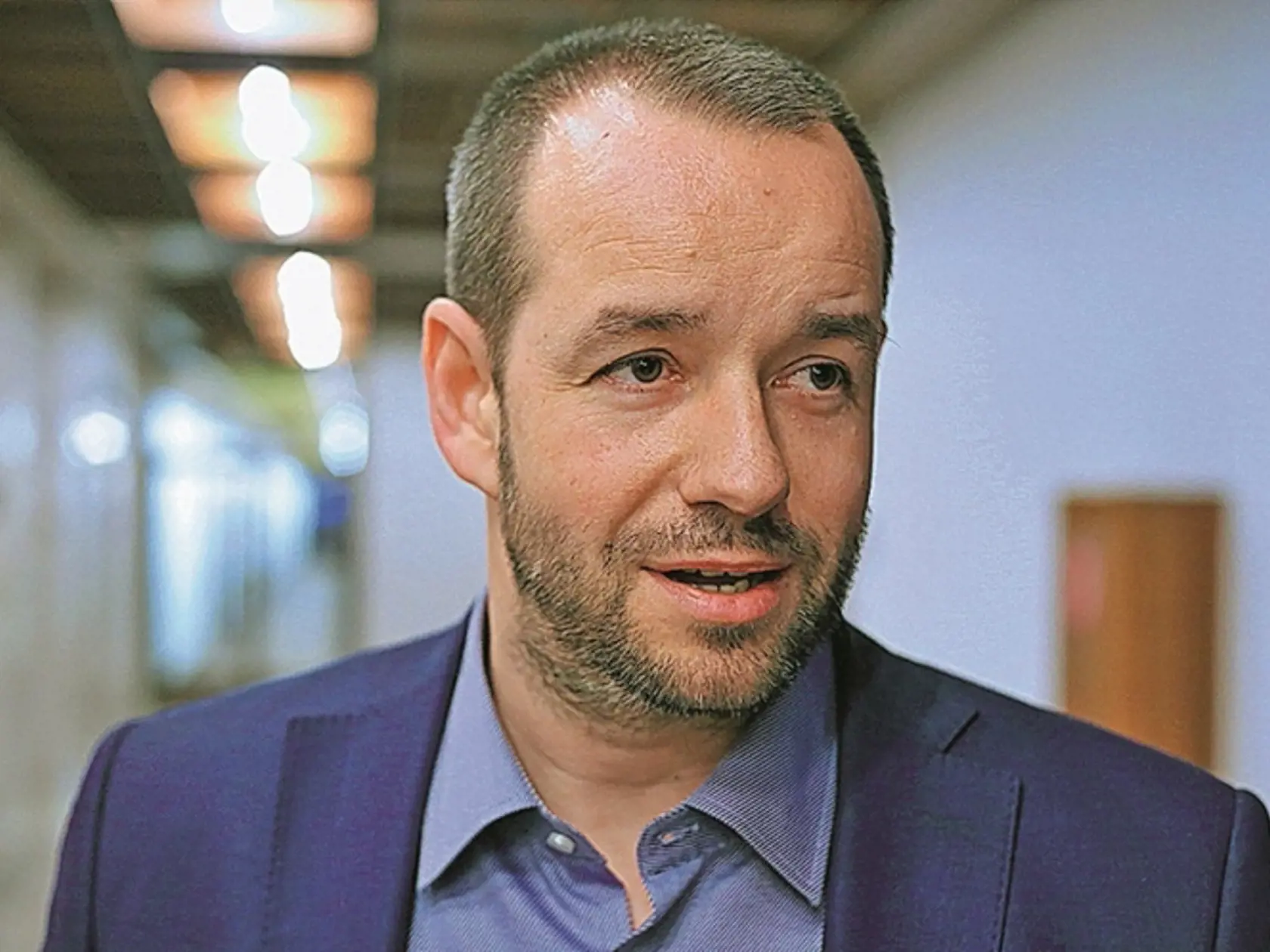 Viktor Stromček nečakane opustil stranu Smer.