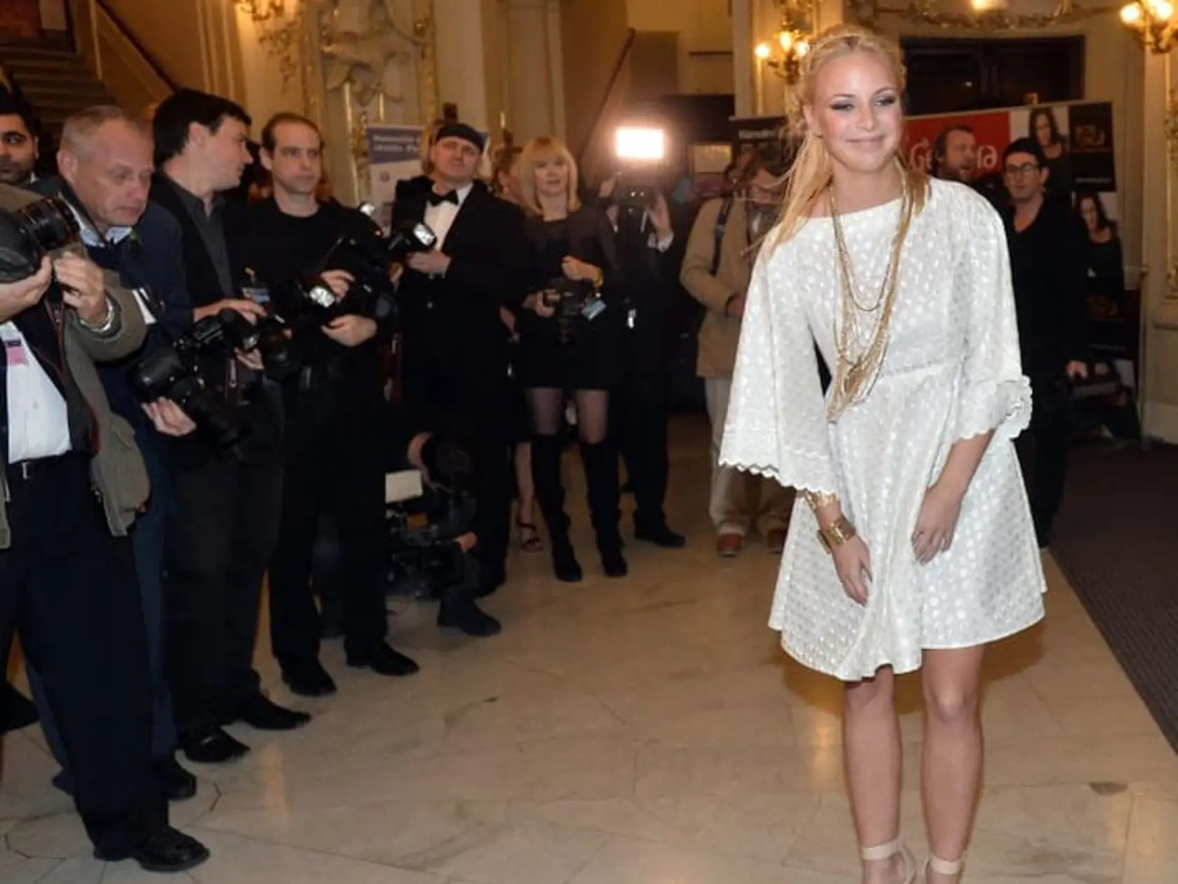 Speváčka Markéta Konvičková zvolila biely outfit.