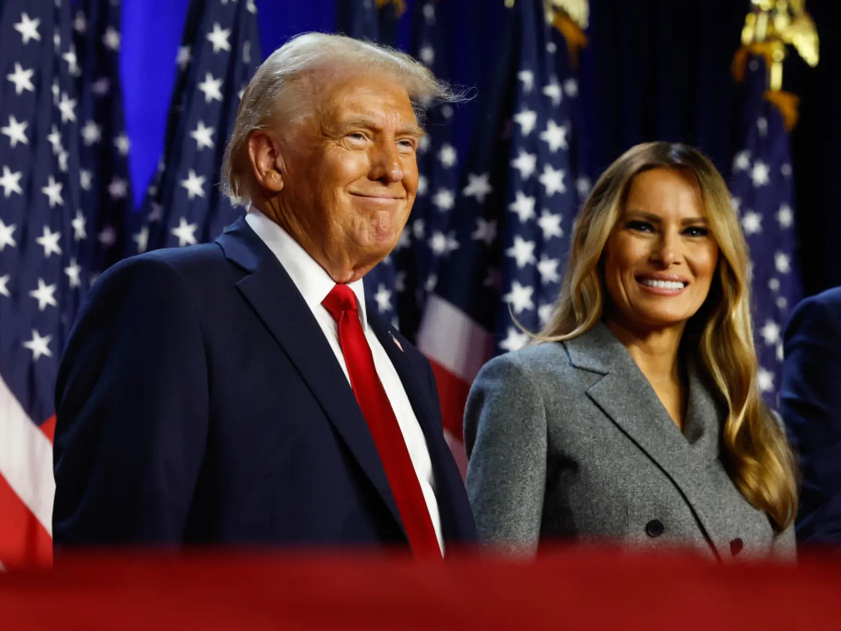 Spoločnosť dodala, že bude spolupracovať s Trumpom na dlhodobom riešení, ktoré udrží TikTok v Spojených štátoch. Len krátko predtým Trump na svojej sociálnej sieti Truth Social oznámil, že v pondelok po svojej inaugurácii dekrétom pozastaví zákaz pôsobenia TikToku v USA.