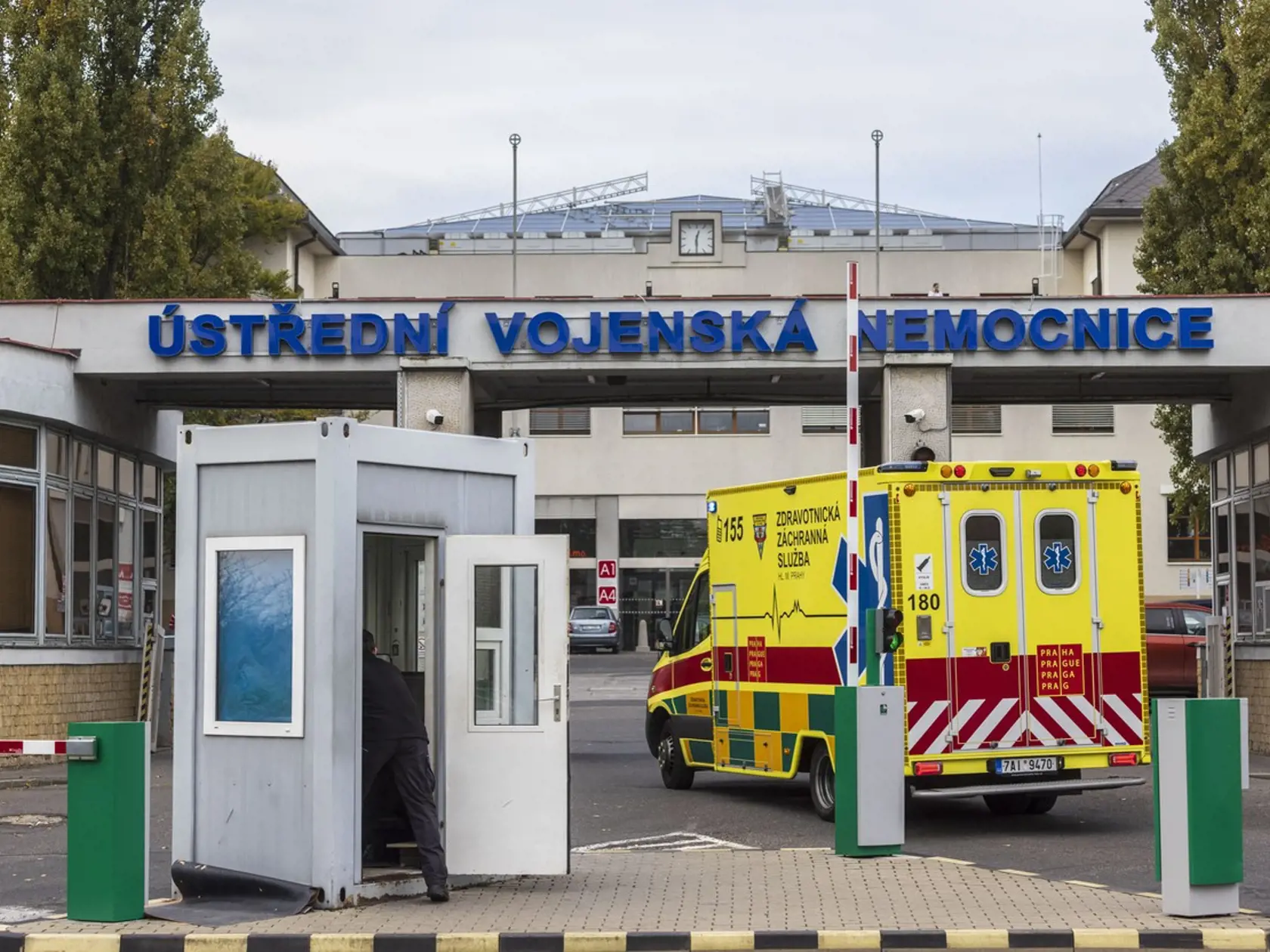 Ústredná vojenská nemocnica v Prahe, kde bol Zeman hospitalizovaný.