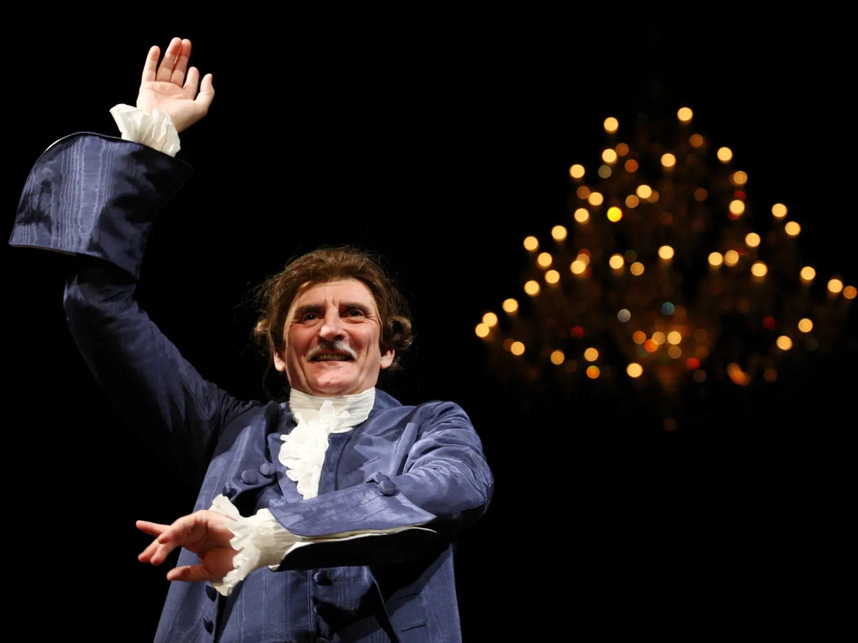 Martin Huba v predstavení Amadeus z roku 2009.